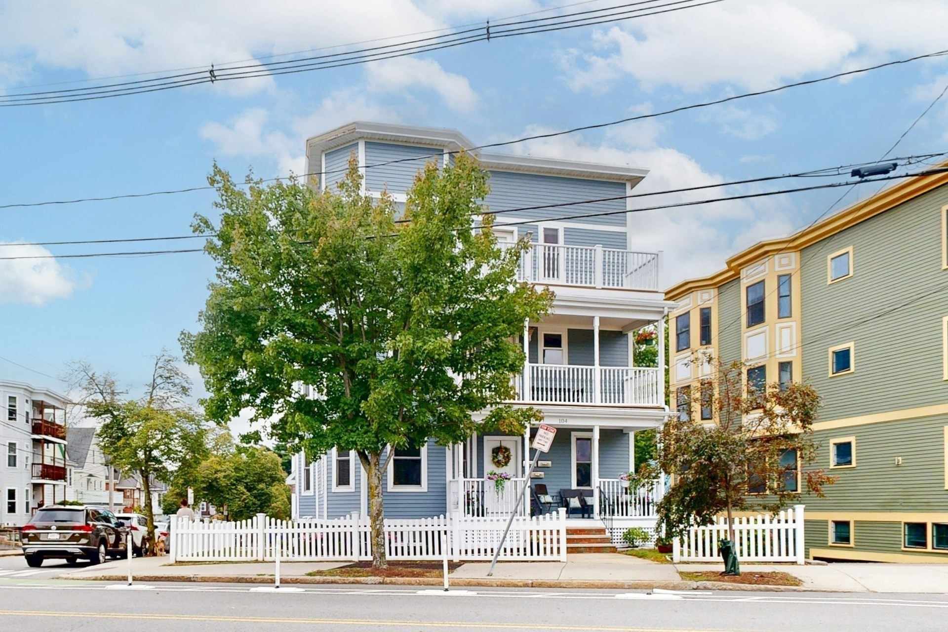 104 Holland St. Unit 1, Somerville, MA 02144