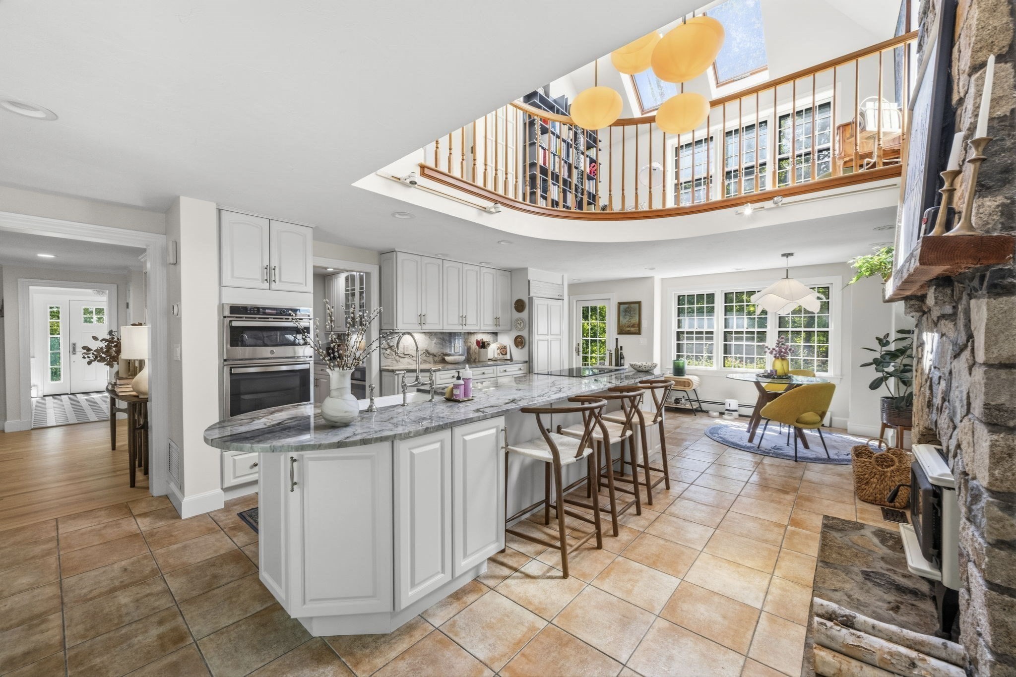 74 East St, Hingham, MA 02043