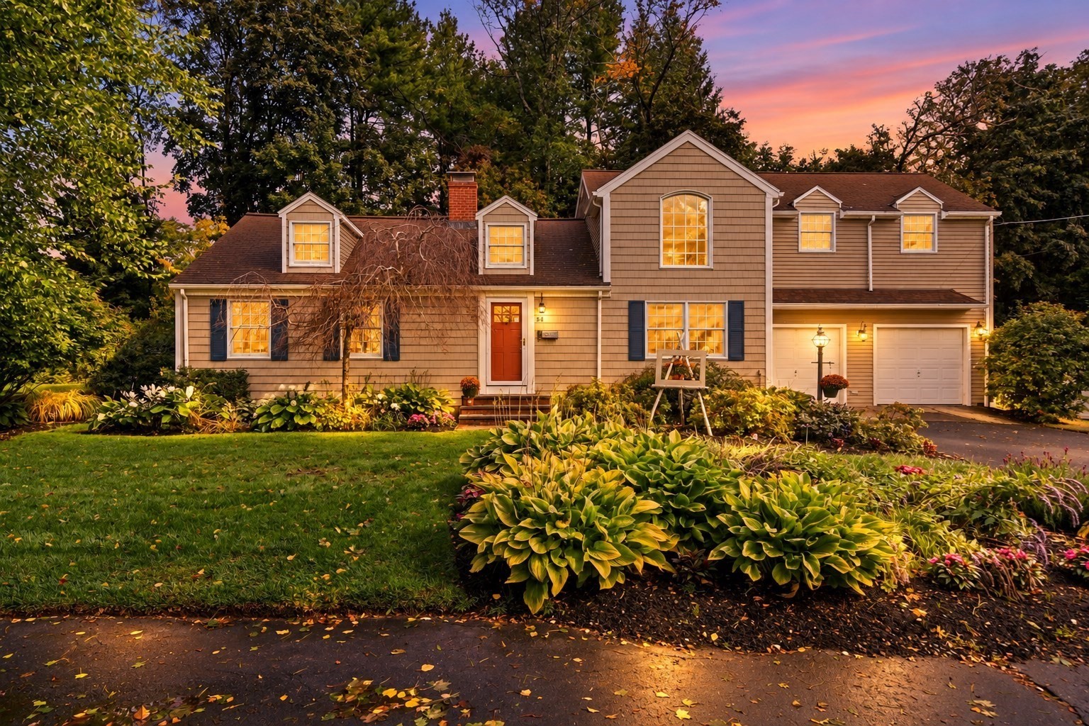 54 Edward Ave, Lynnfield, MA 01940