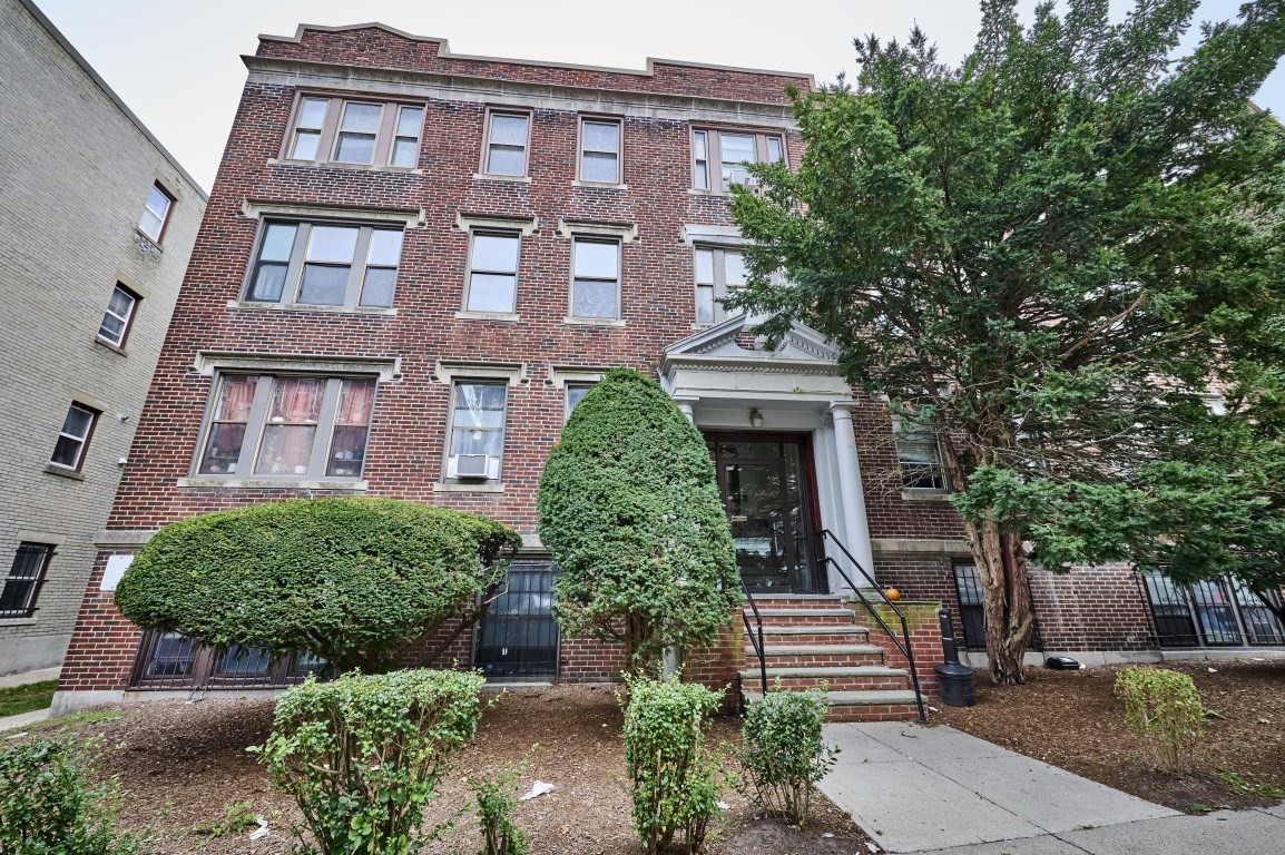 7 Lothian Rd Unit B, Boston College, Boston, MA 02135