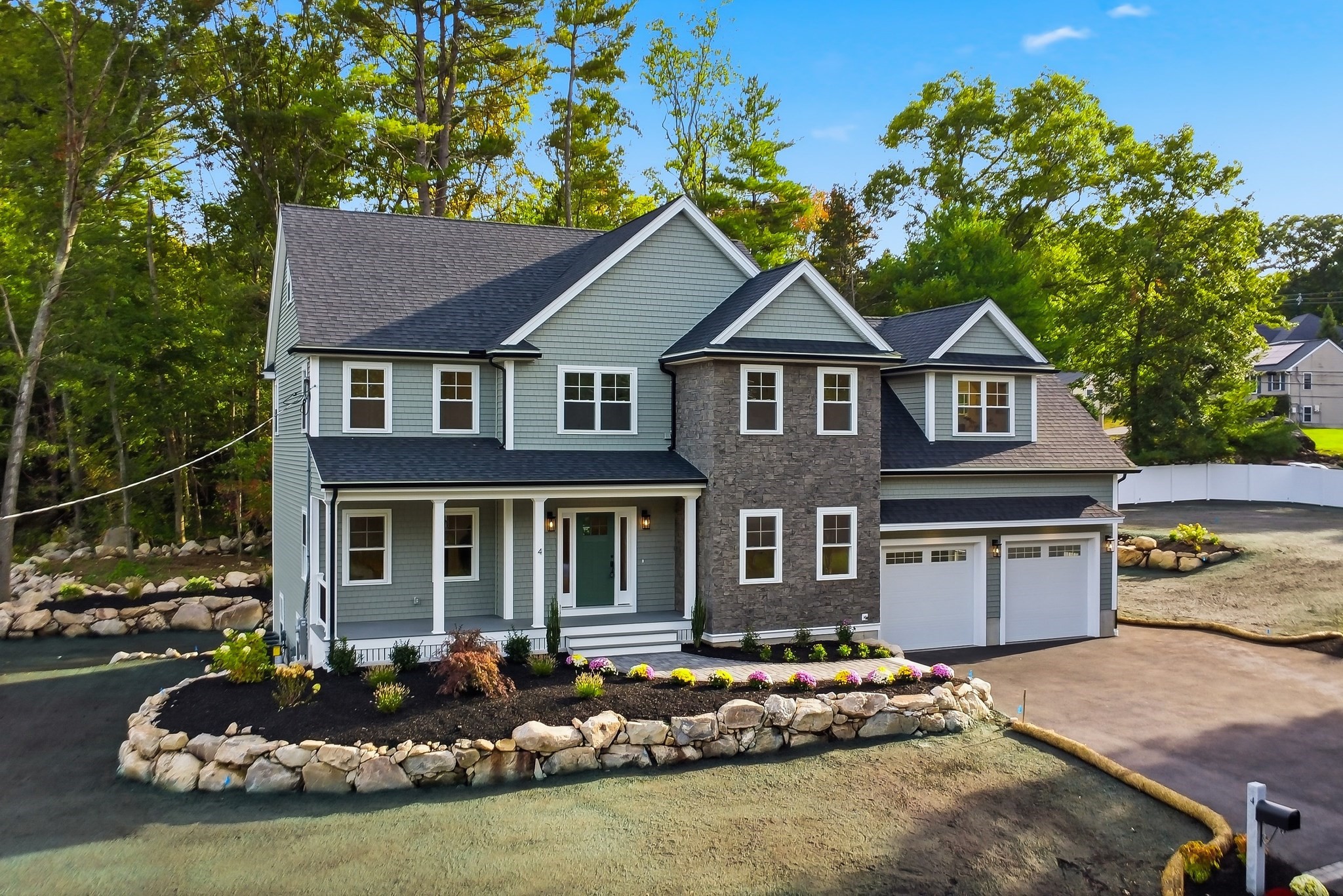 4 Juniper, Burlington, MA 01803