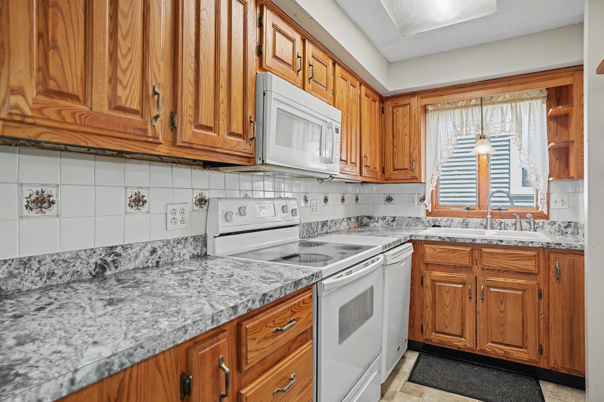 167 Seventh St, Leominster, MA 01453 - Image 6