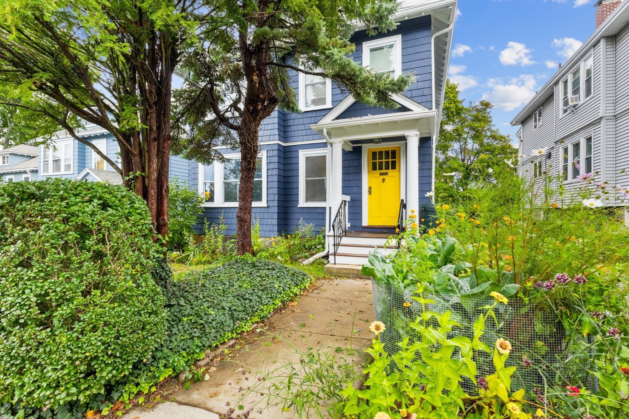 99 Saint Rose St Unit 1, Jamaica Plain, Boston, MA 02130