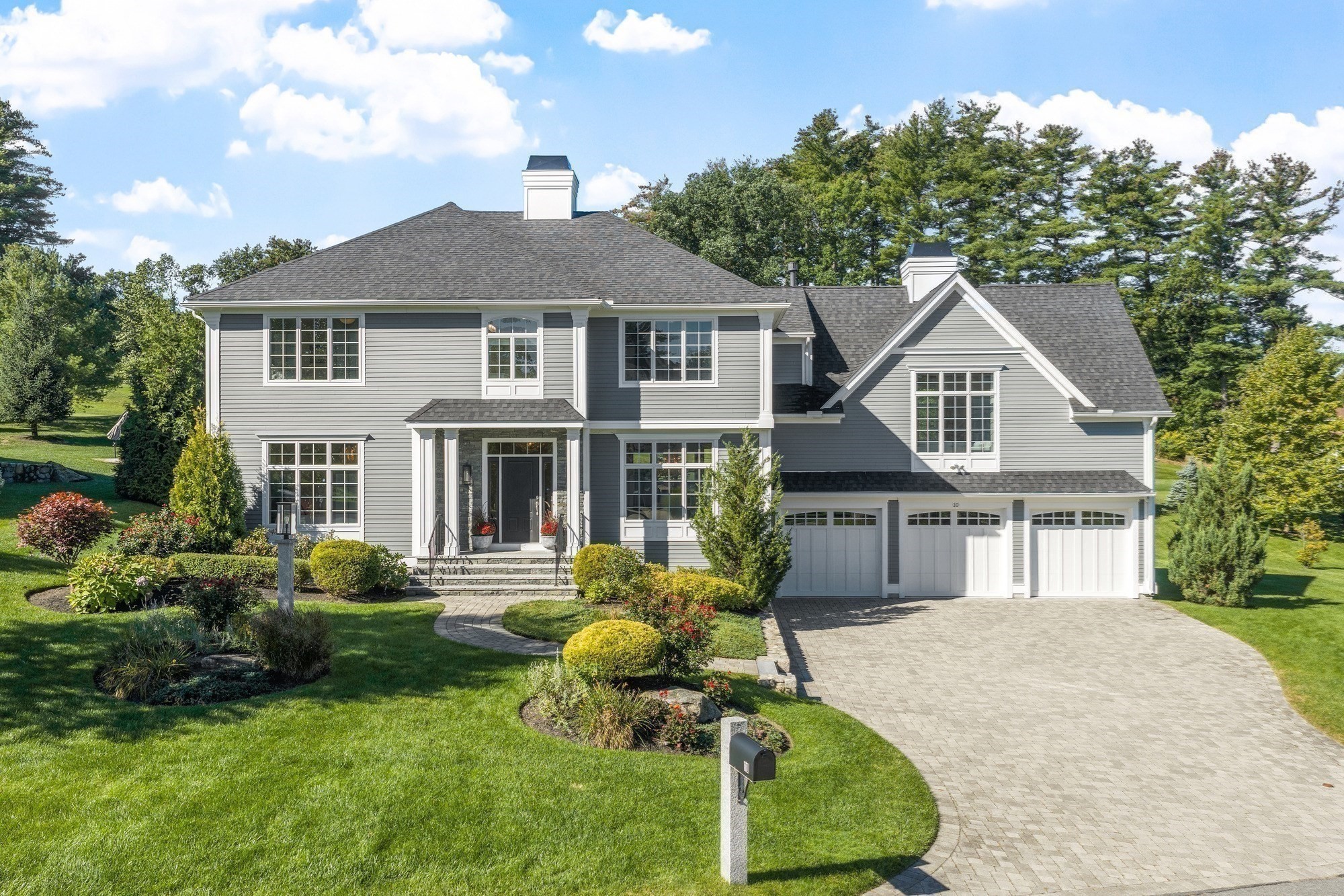 10 Trevino Circle, Andover, MA 01810