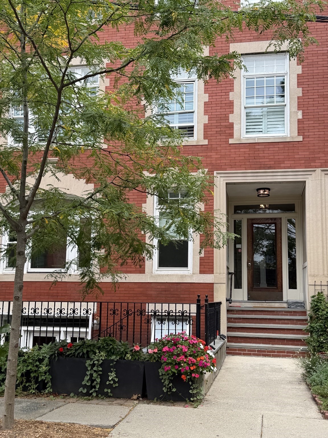 23 Strathmore Road Unit 1A, Brookline, MA 02445