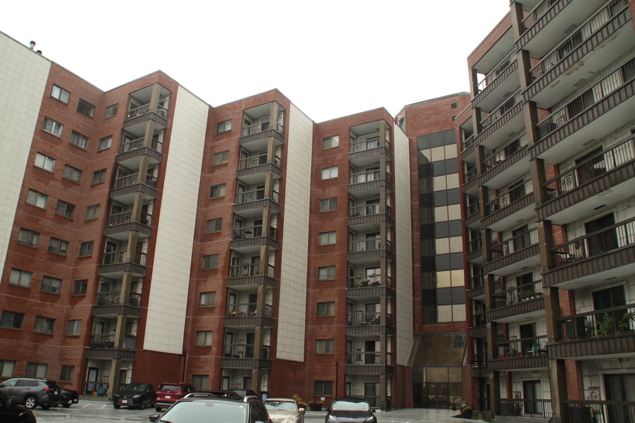 90 Quincy Shore Dr Unit 219, Quincy, MA 02171