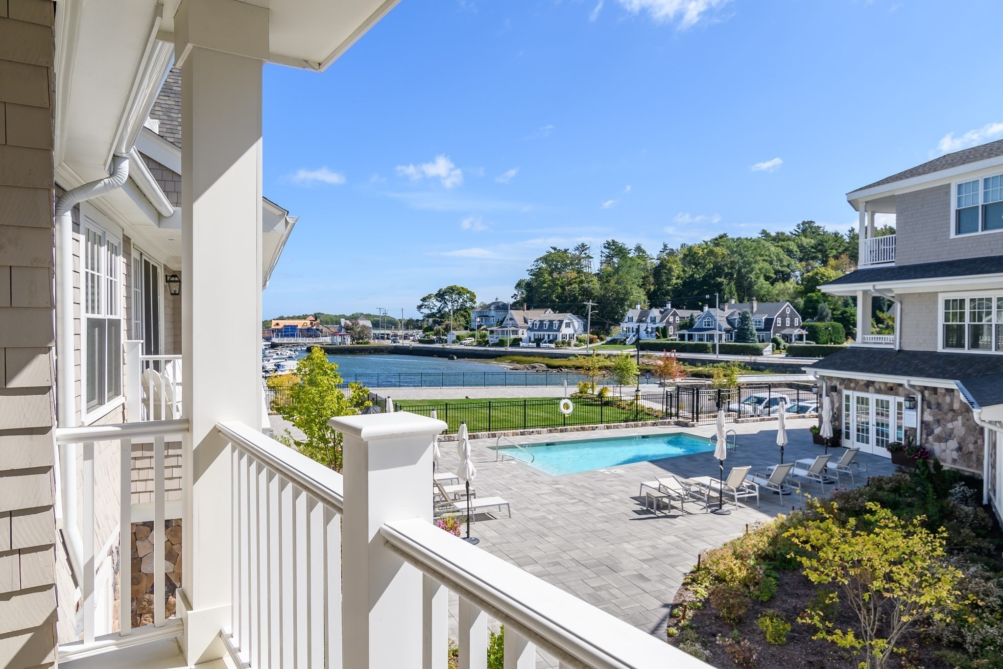 124 Elm Street Unit 202, Cohasset, MA 02025