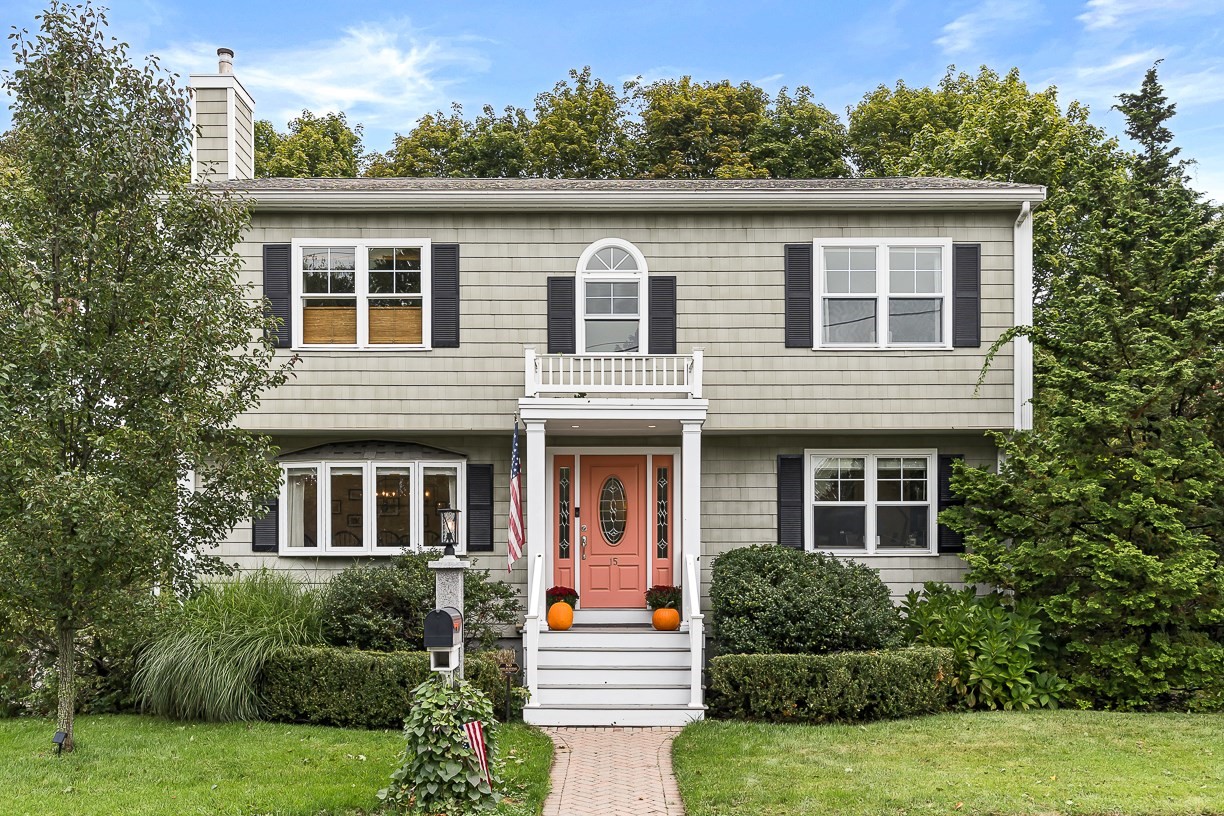 15 Millbrook Rd, Beverly, MA 01915