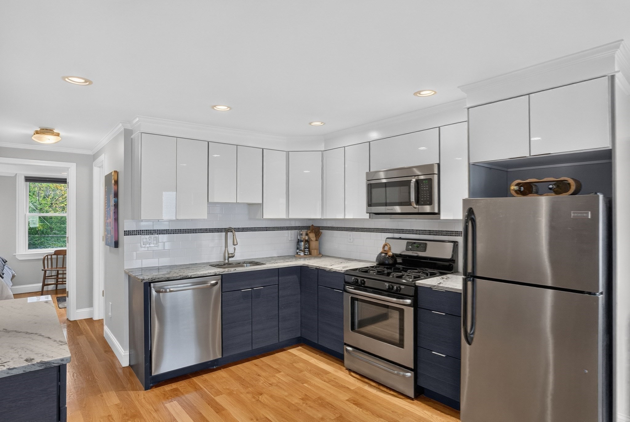 182 Marion St Unit 2, Boston - East Boston, MA 02128