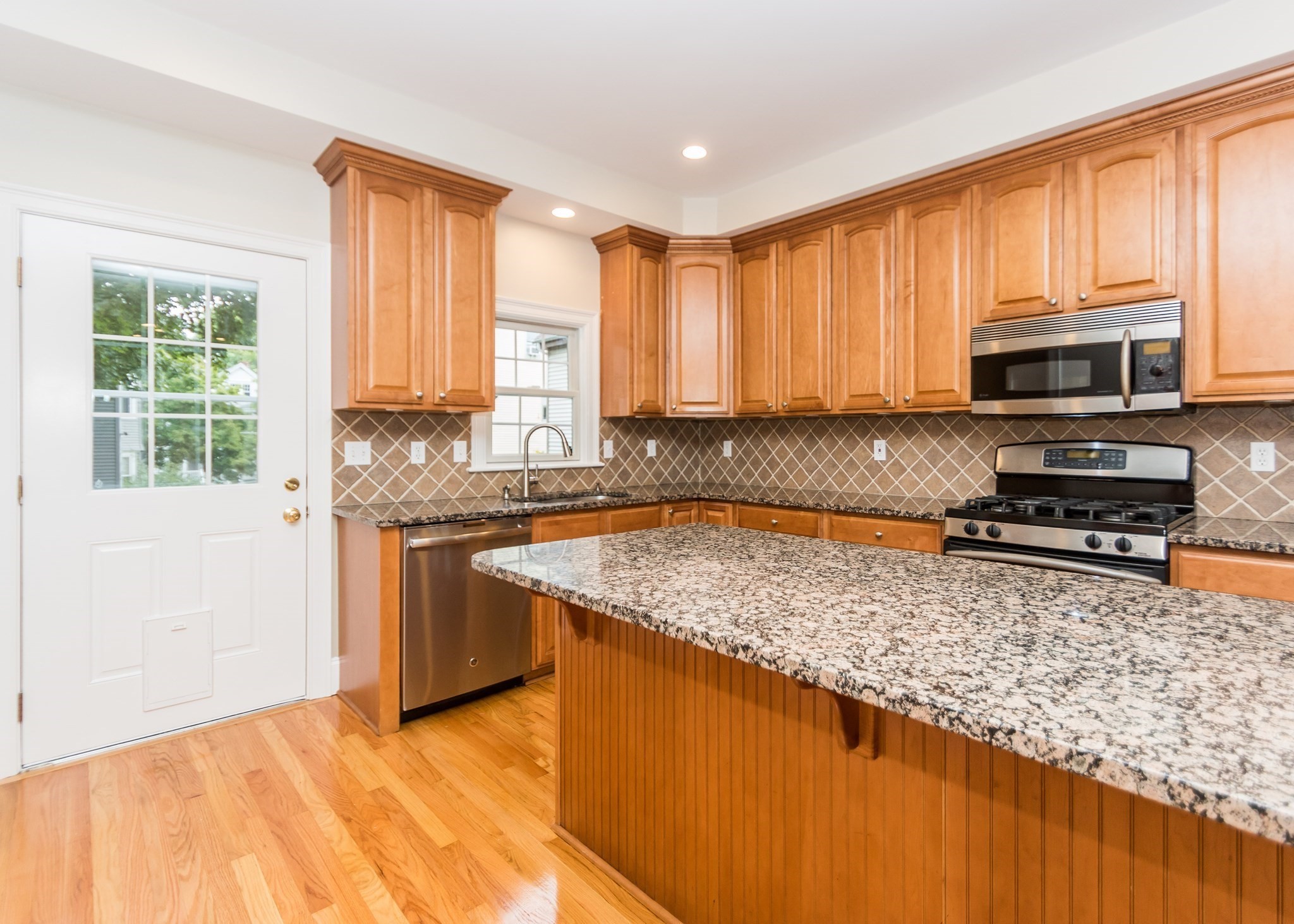 30 Fuller Street Unit 2, Waltham, MA 02453 - Image 4