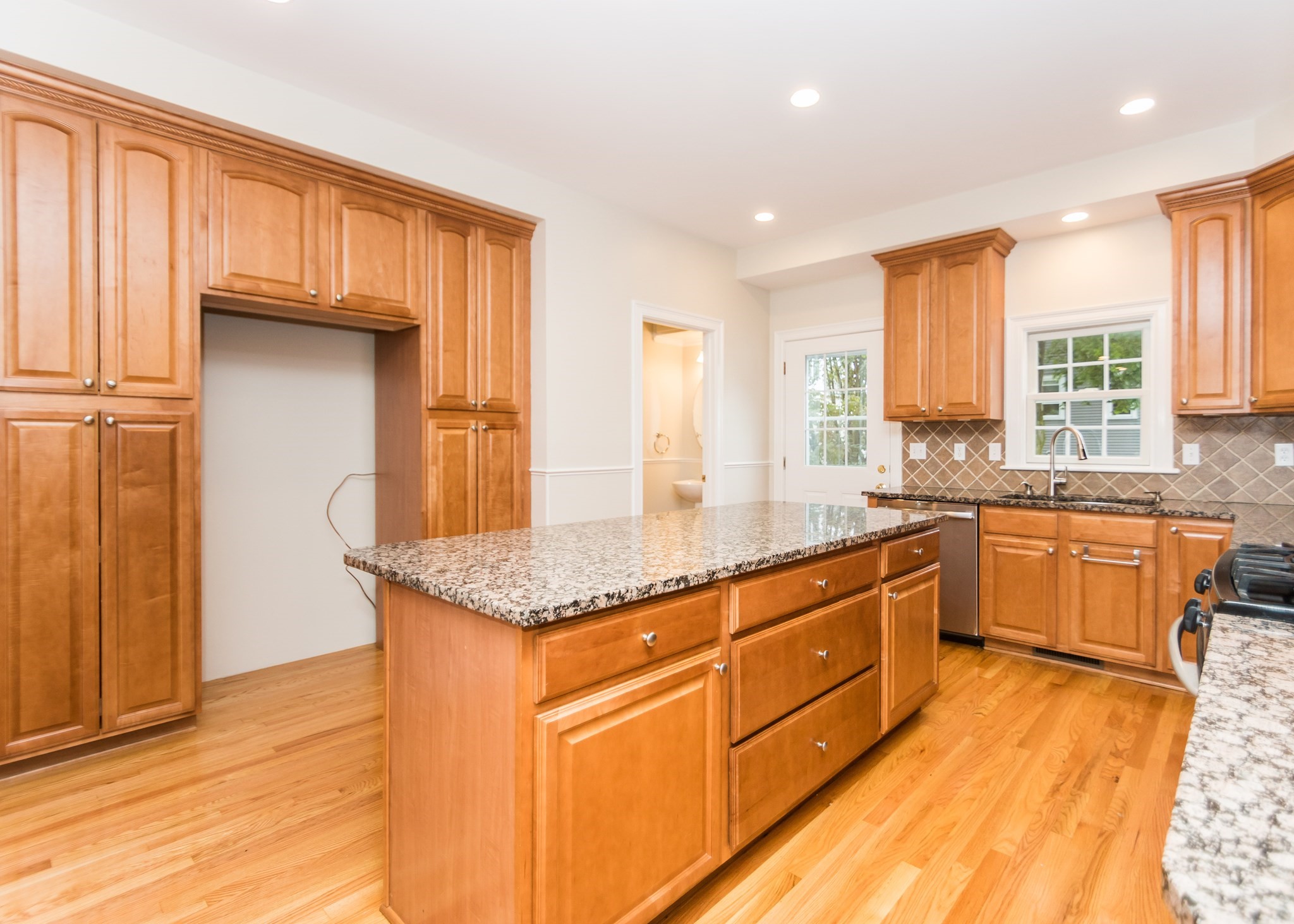 30 Fuller Street Unit 2, Waltham, MA 02453 - Image 5