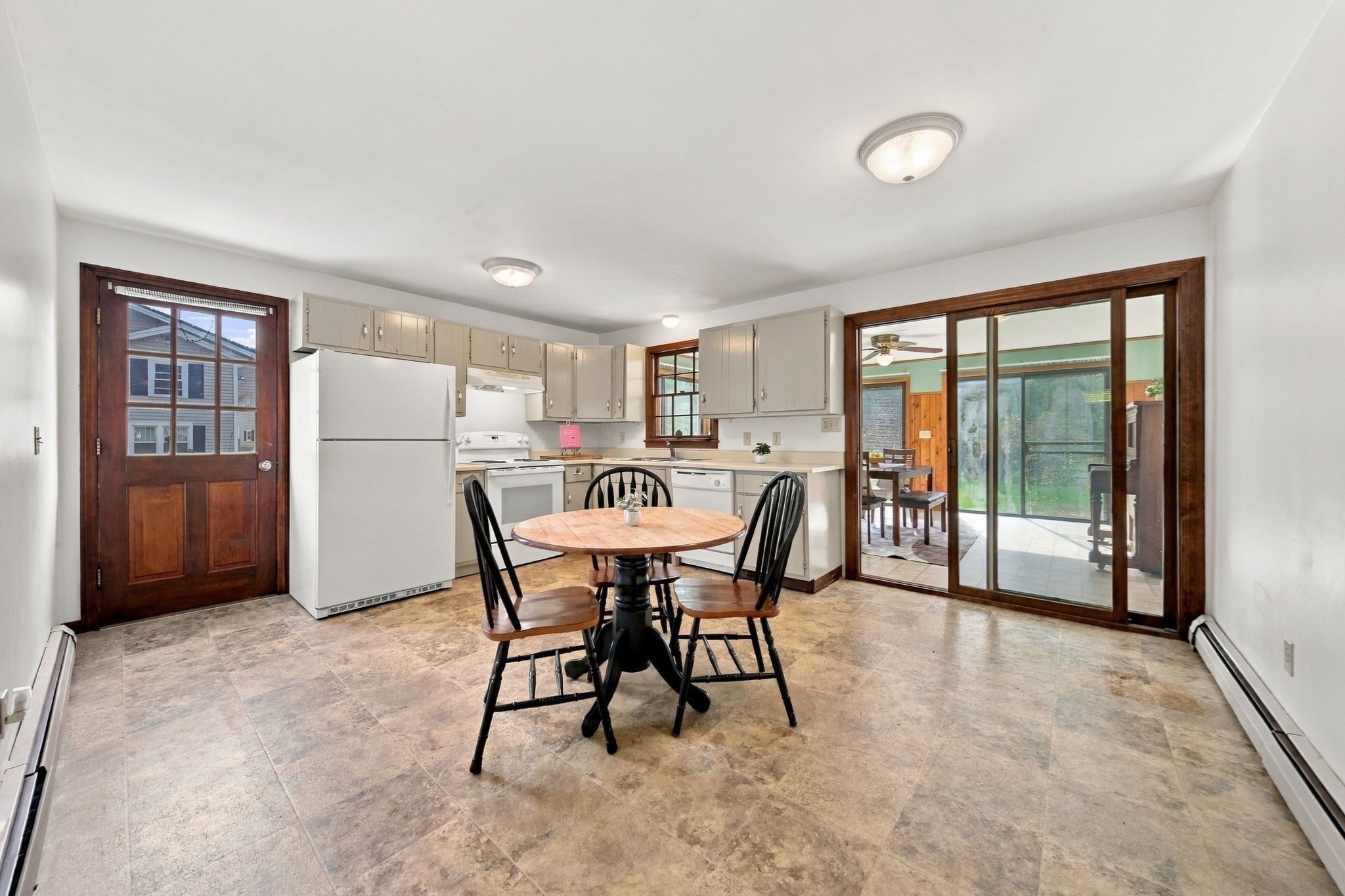 29 Dale Ave, Leominster, MA 01453 - Image 8