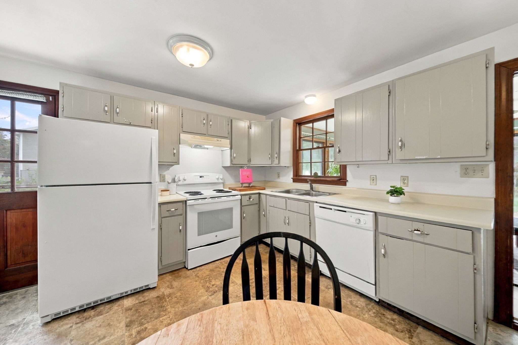 29 Dale Ave, Leominster, MA 01453 - Image 9