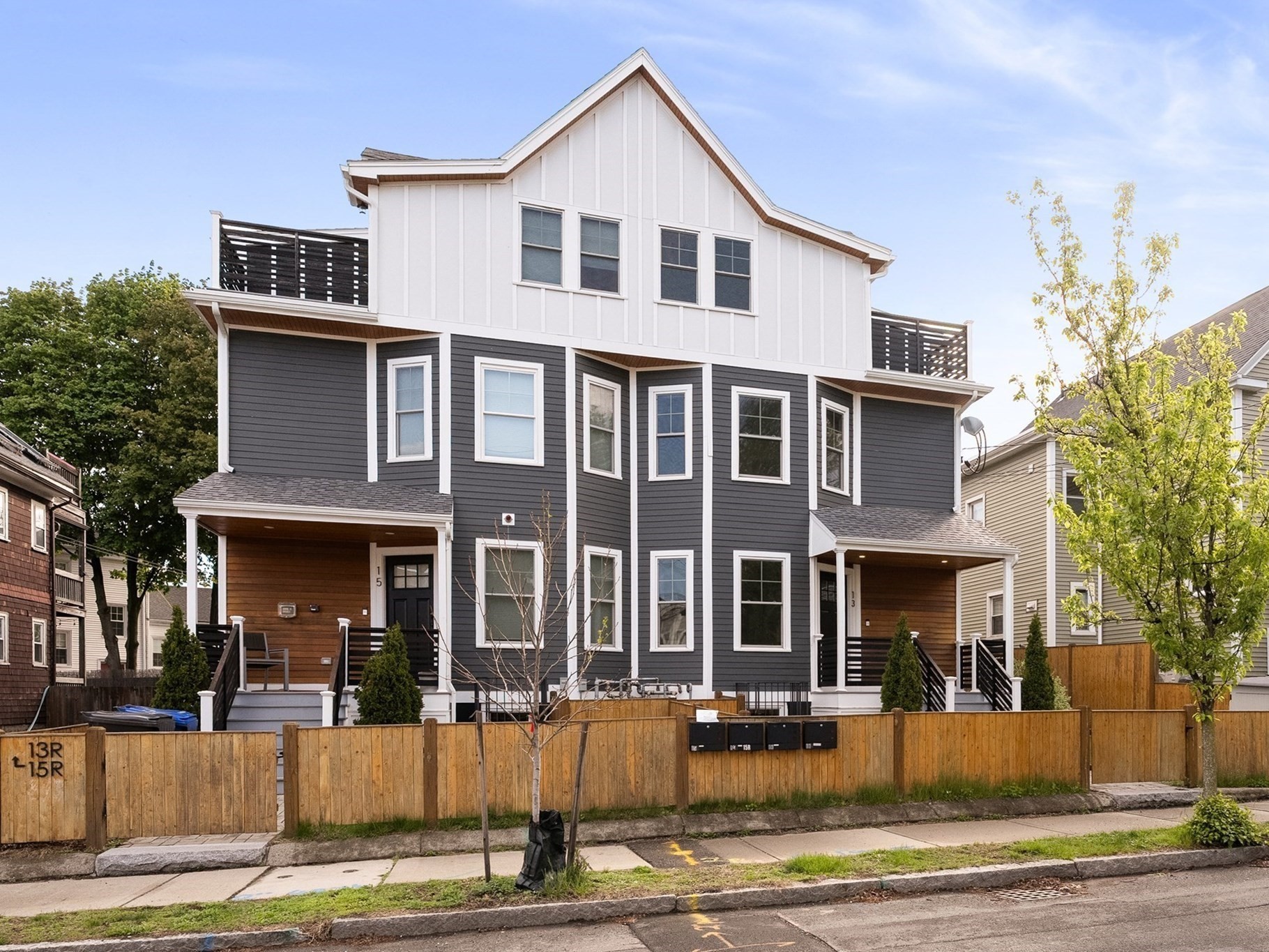 15 Belknap St Unit 15R, Arlington, MA 02474