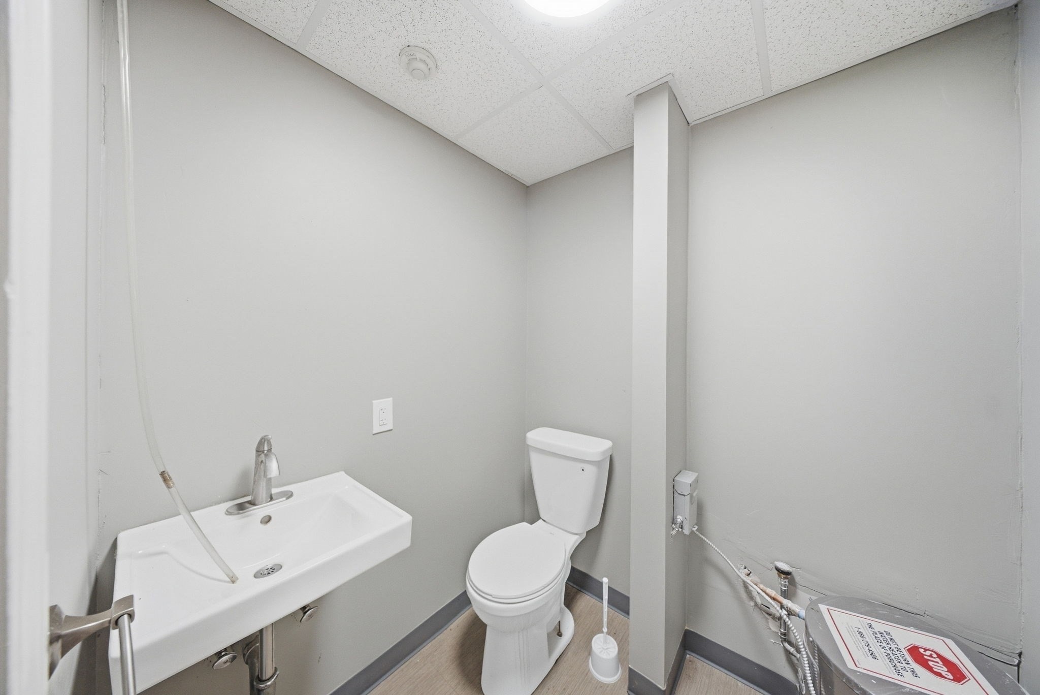 831 N Shore Rd, Revere, MA 02151 - Image 21