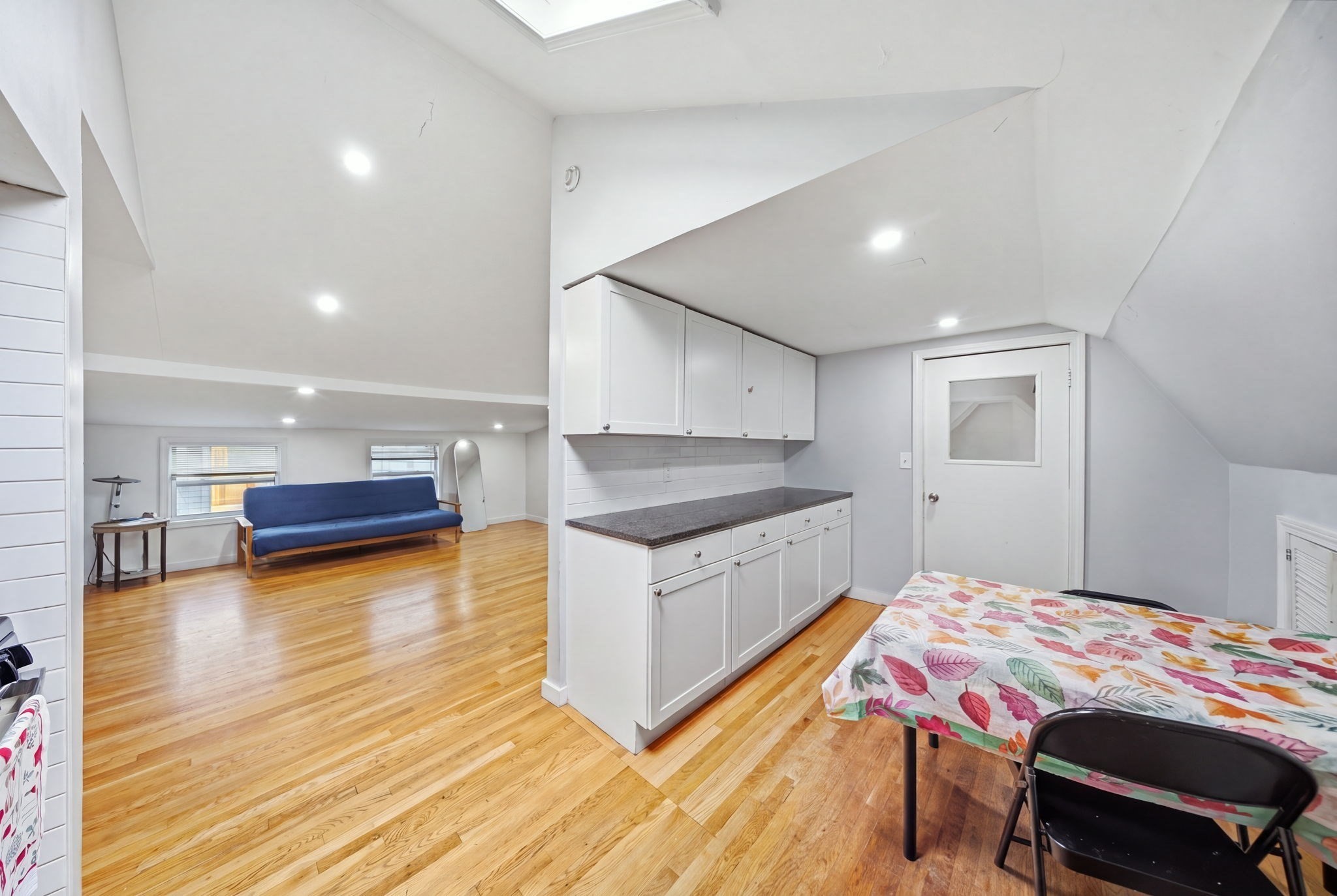 831 N Shore Rd, Revere, MA 02151 - Image 8