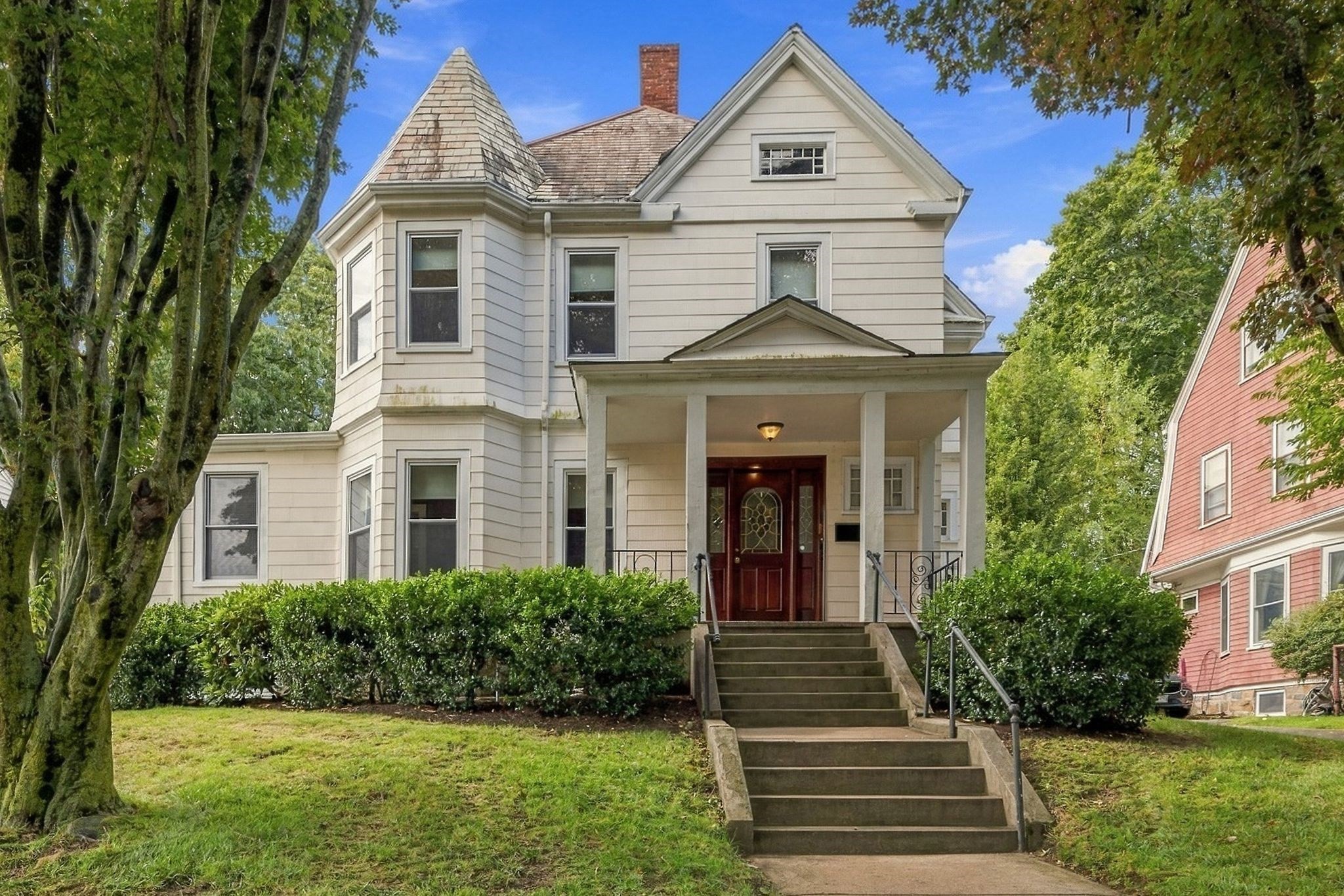 36 Hastings St, West Roxbury, Boston, MA 02132