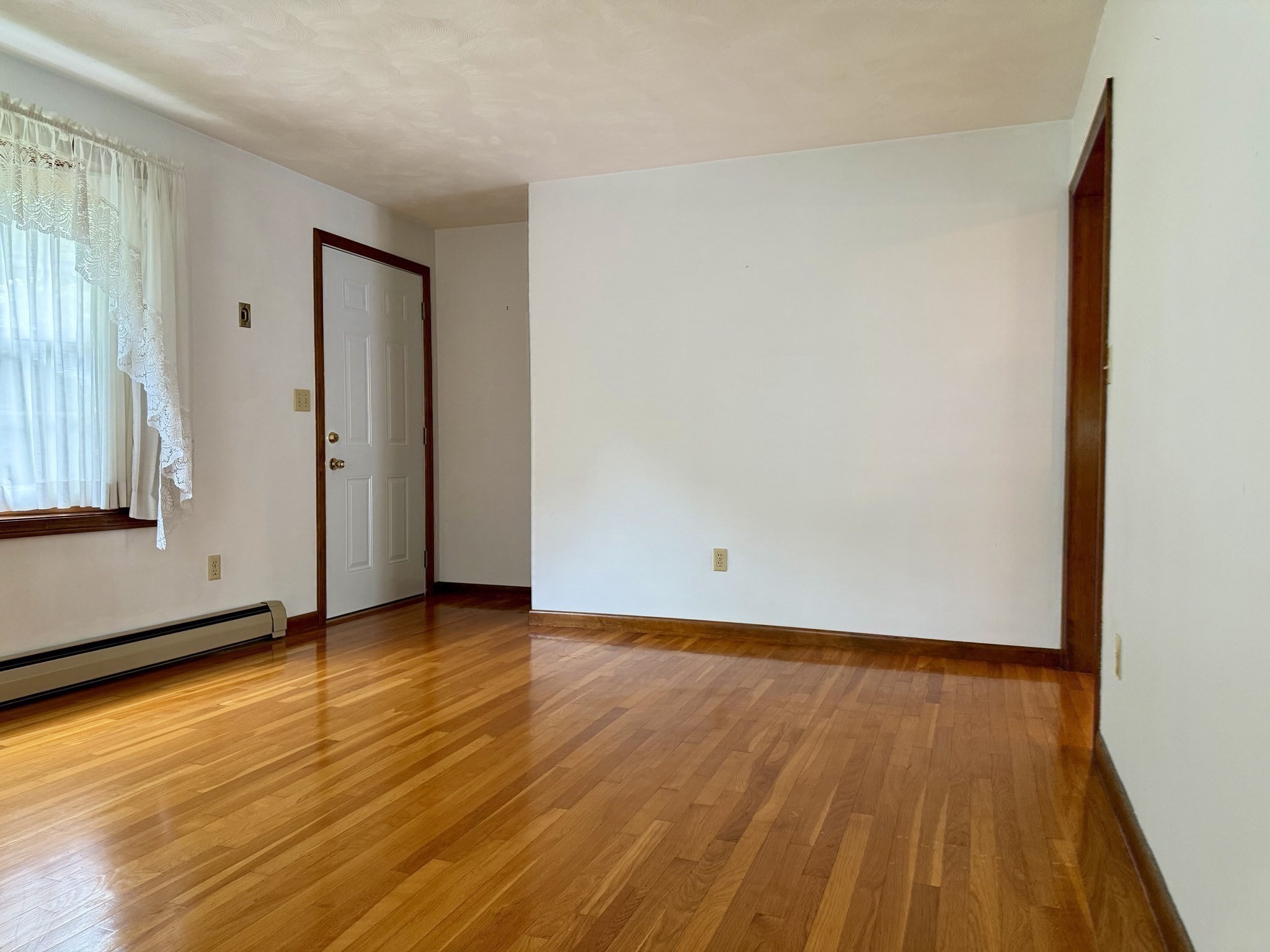 66 Debbie Dr, Leominster, MA 01453 - Image 18