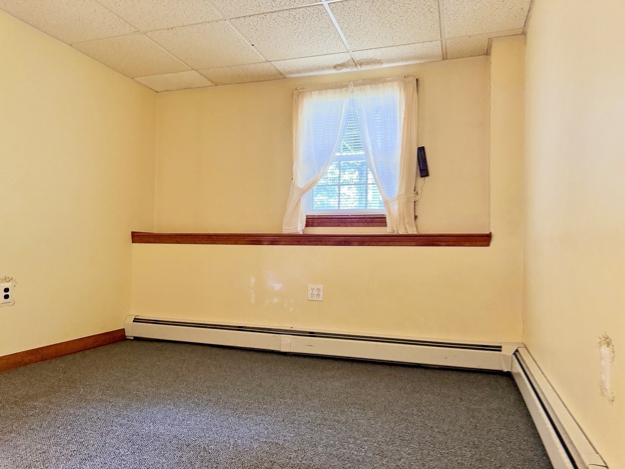 66 Debbie Dr, Leominster, MA 01453 - Image 35