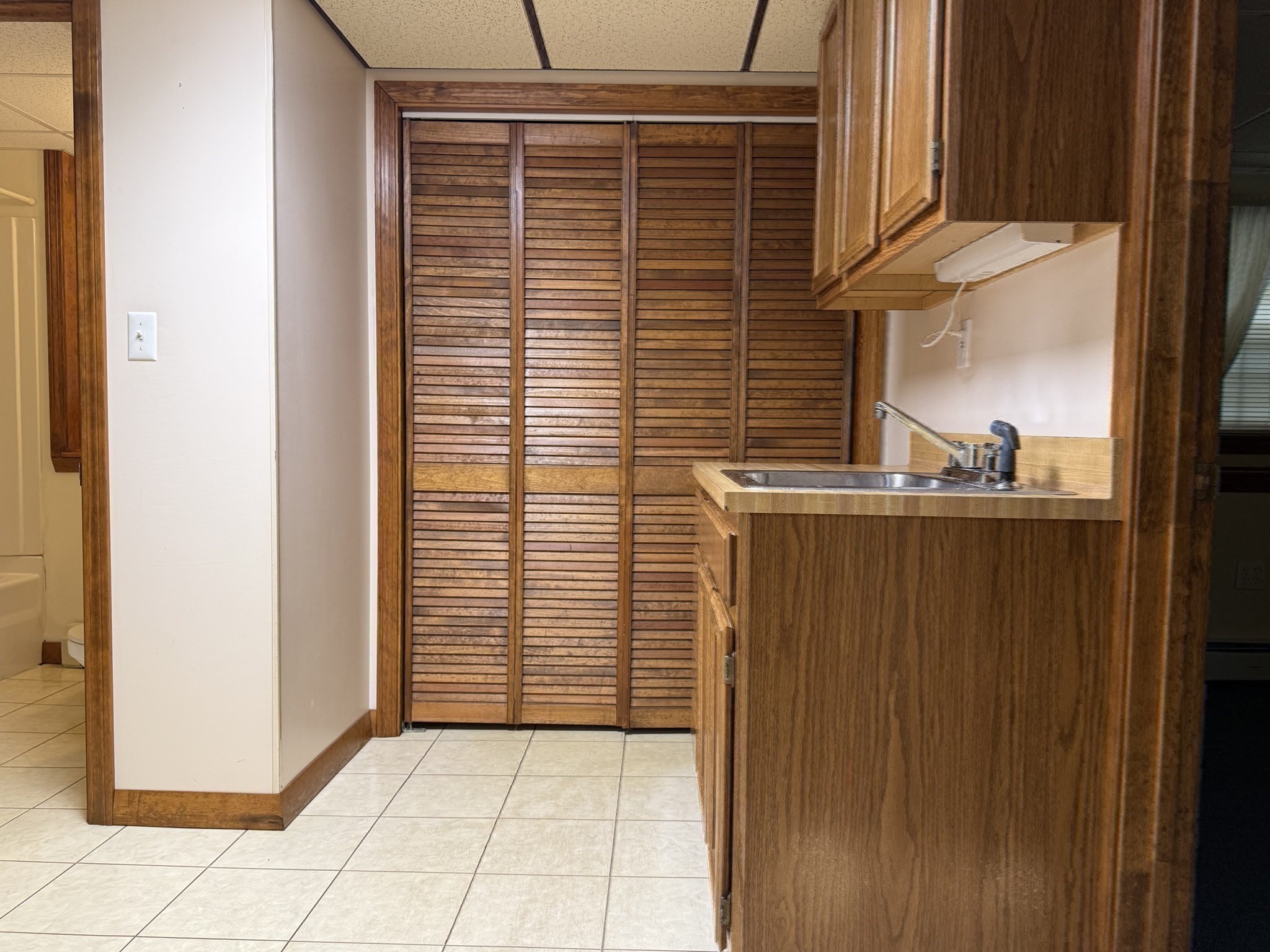 66 Debbie Dr, Leominster, MA 01453 - Image 38