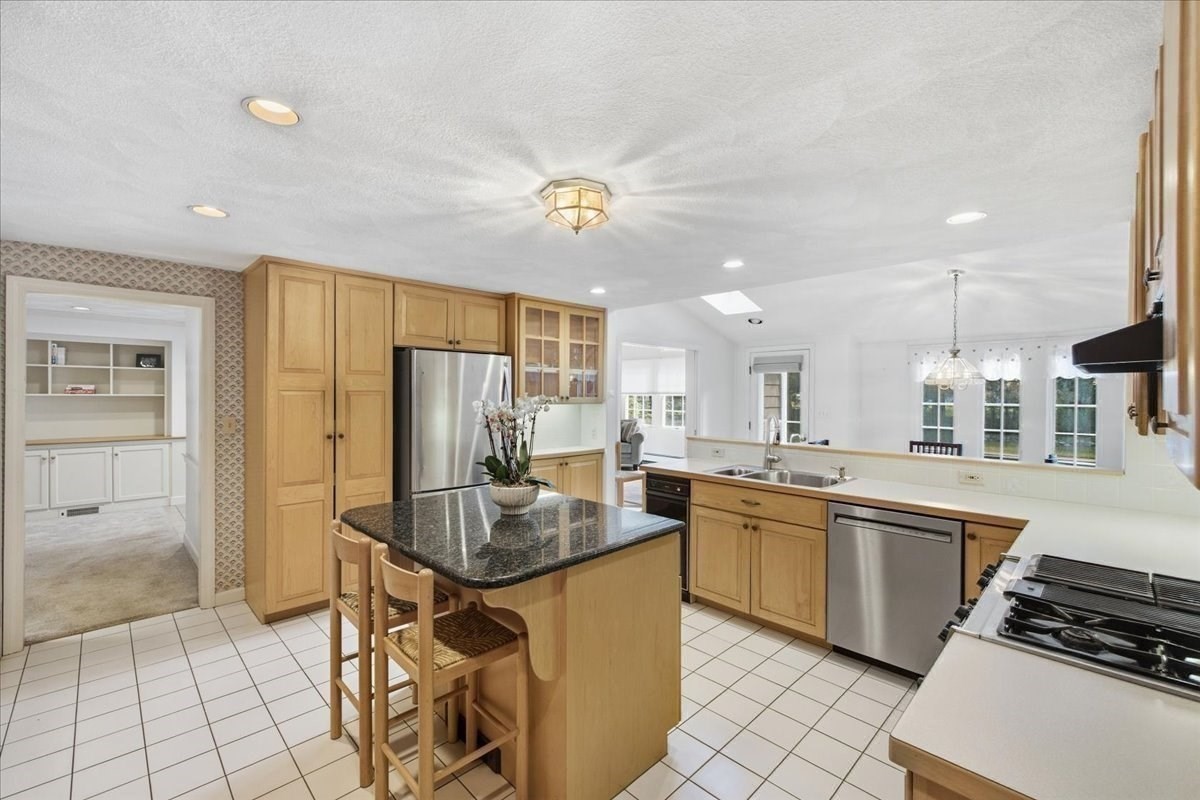 138 Forbes Rd, Westwood, MA 02090 - Image 13