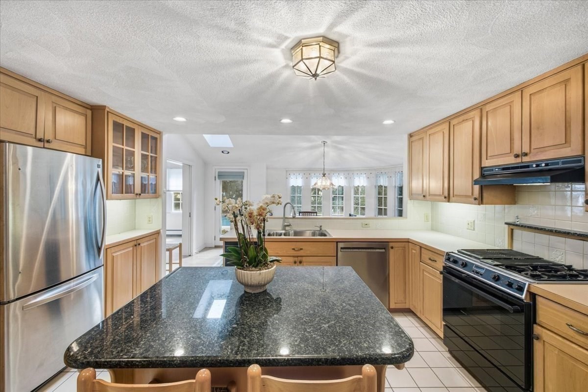 138 Forbes Rd, Westwood, MA 02090 - Image 14
