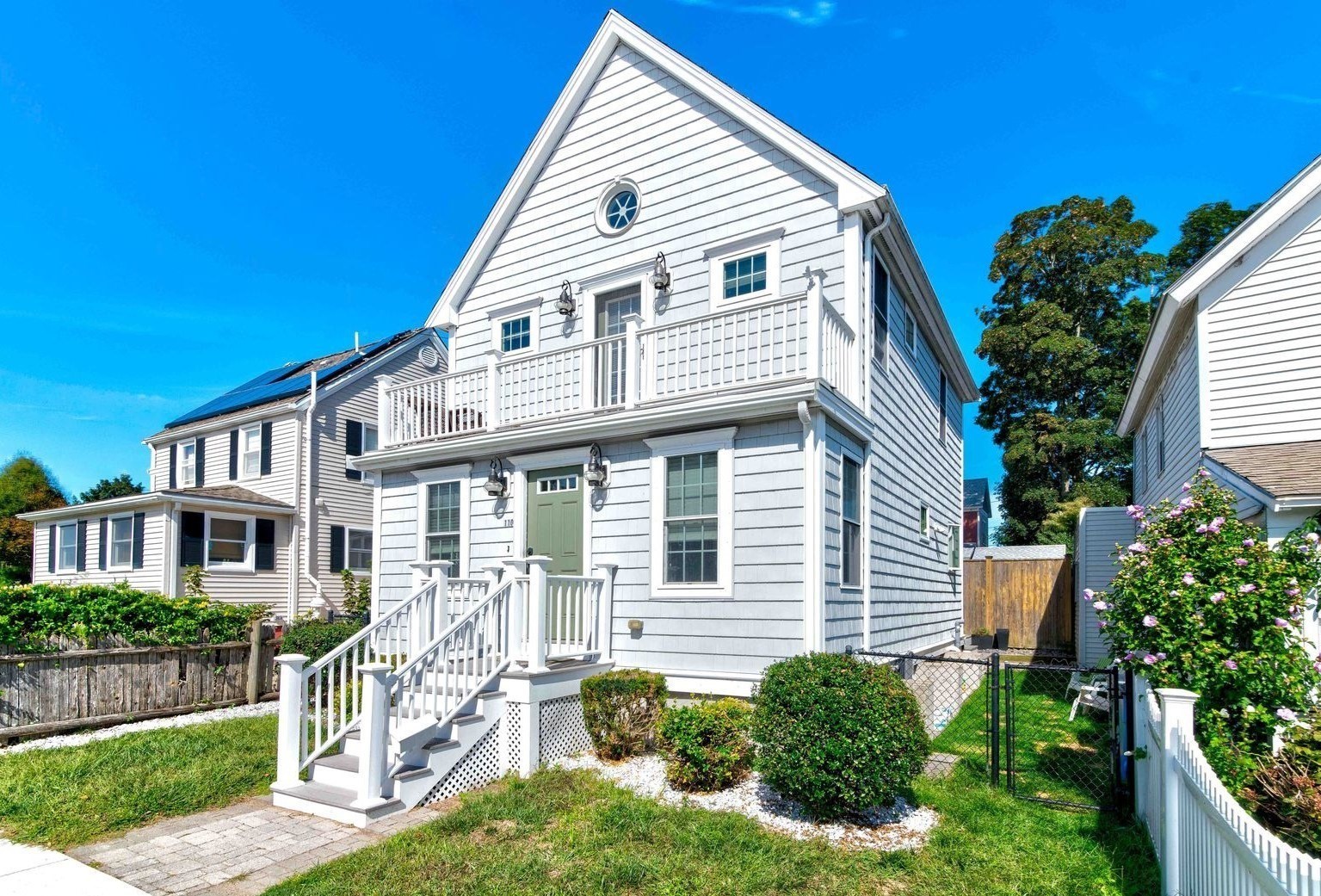 110 Charles St, Quincy, MA 02169