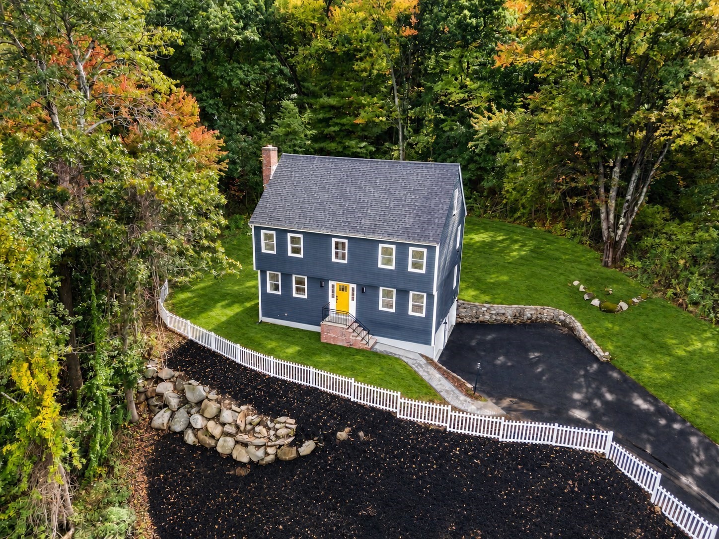 17 Ferry Rd, Methuen, MA 01844