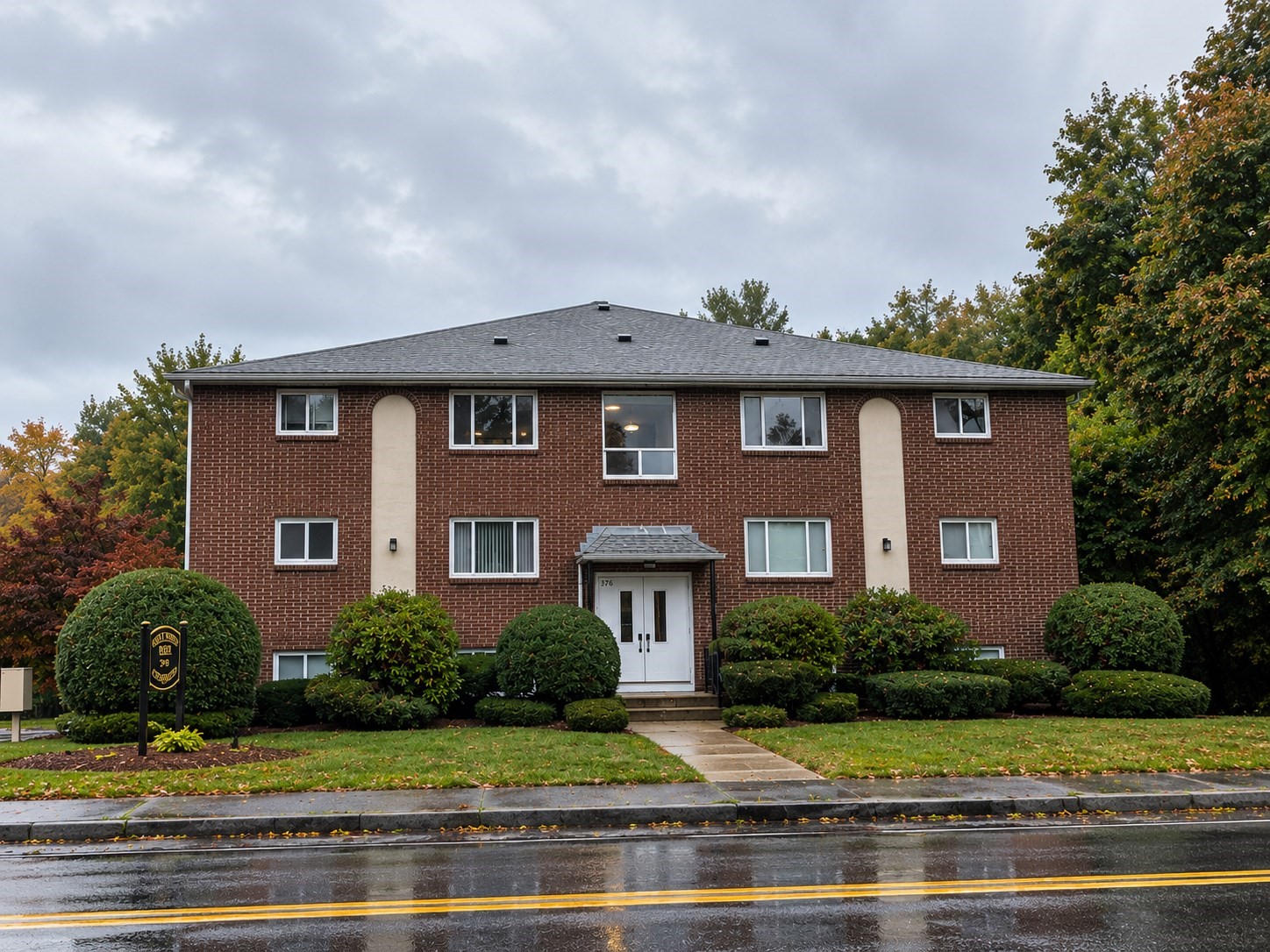 676 Farm Rd Unit 1, Marlborough, MA 01752
