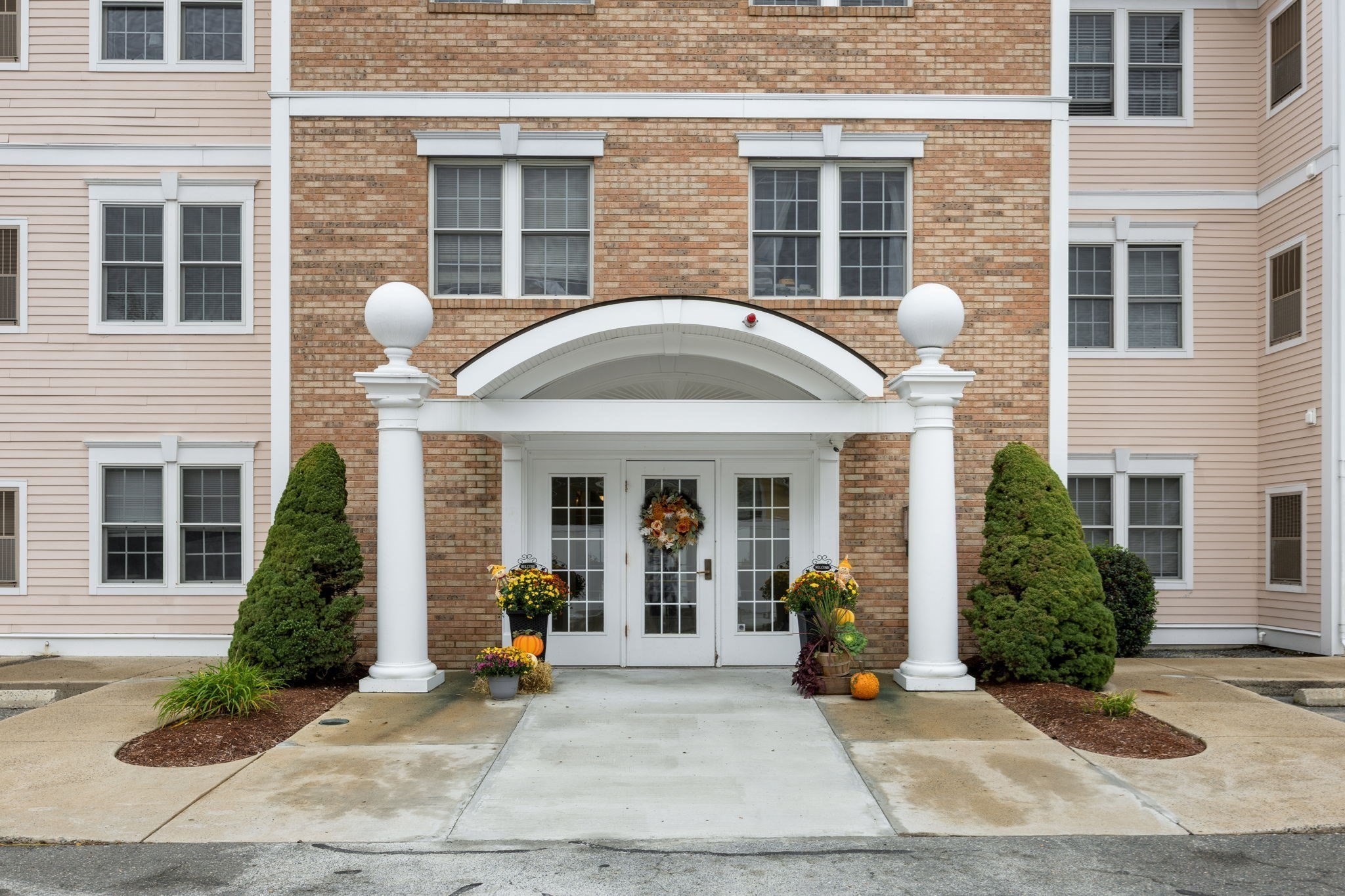 1 Millbrook Lane Unit 314, Wakefield, MA 01880 - Image 2