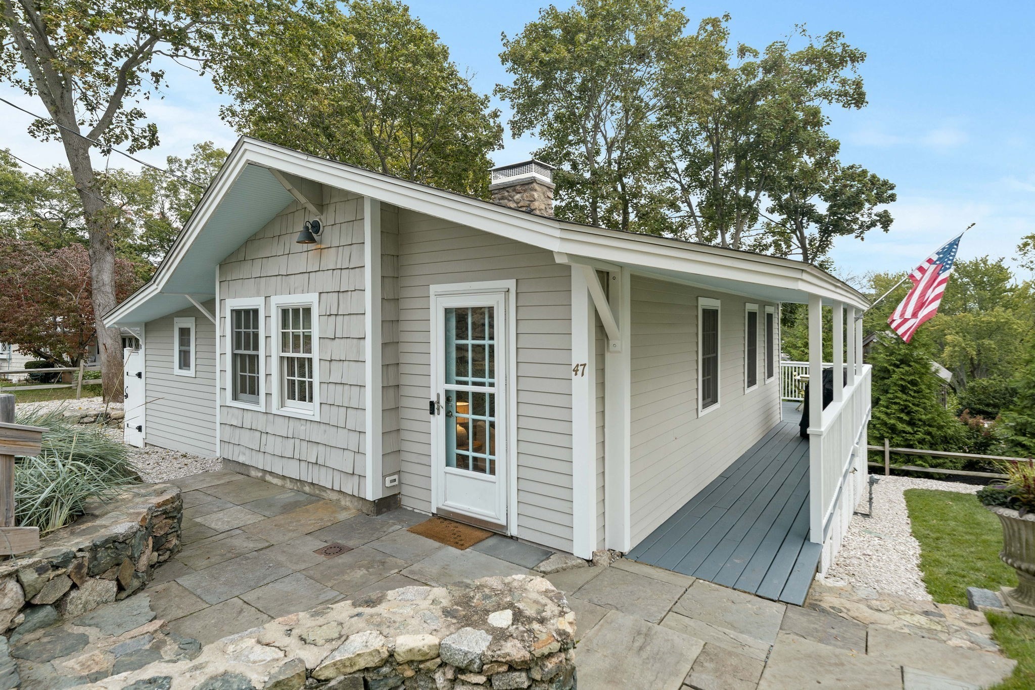 47 Elm Ct, Cohasset, MA 02025