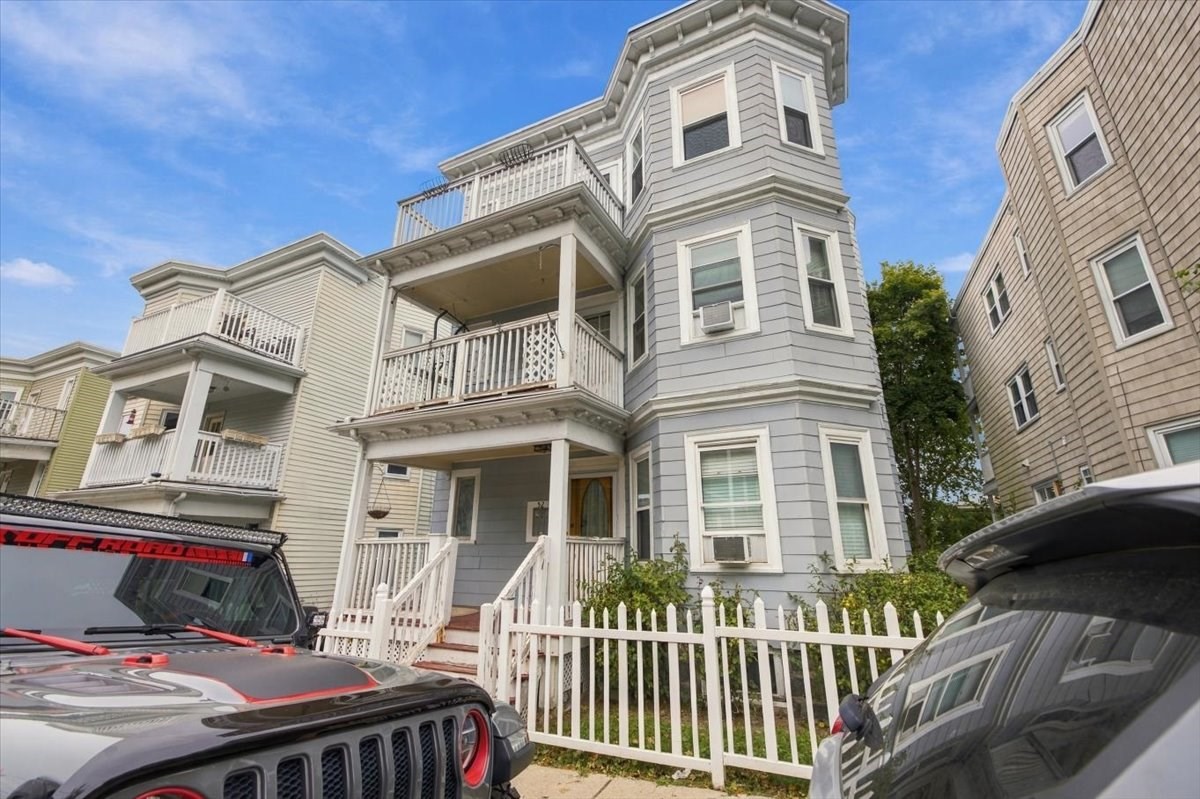 52 Percival St, Dorchester, Boston, MA 02122