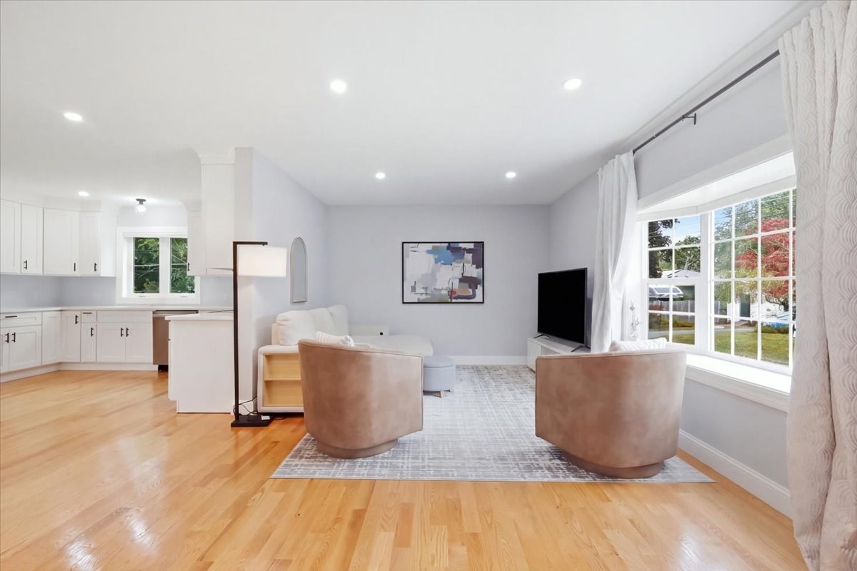 19 Digby Ave, Brockton, MA 02301 - Image 11