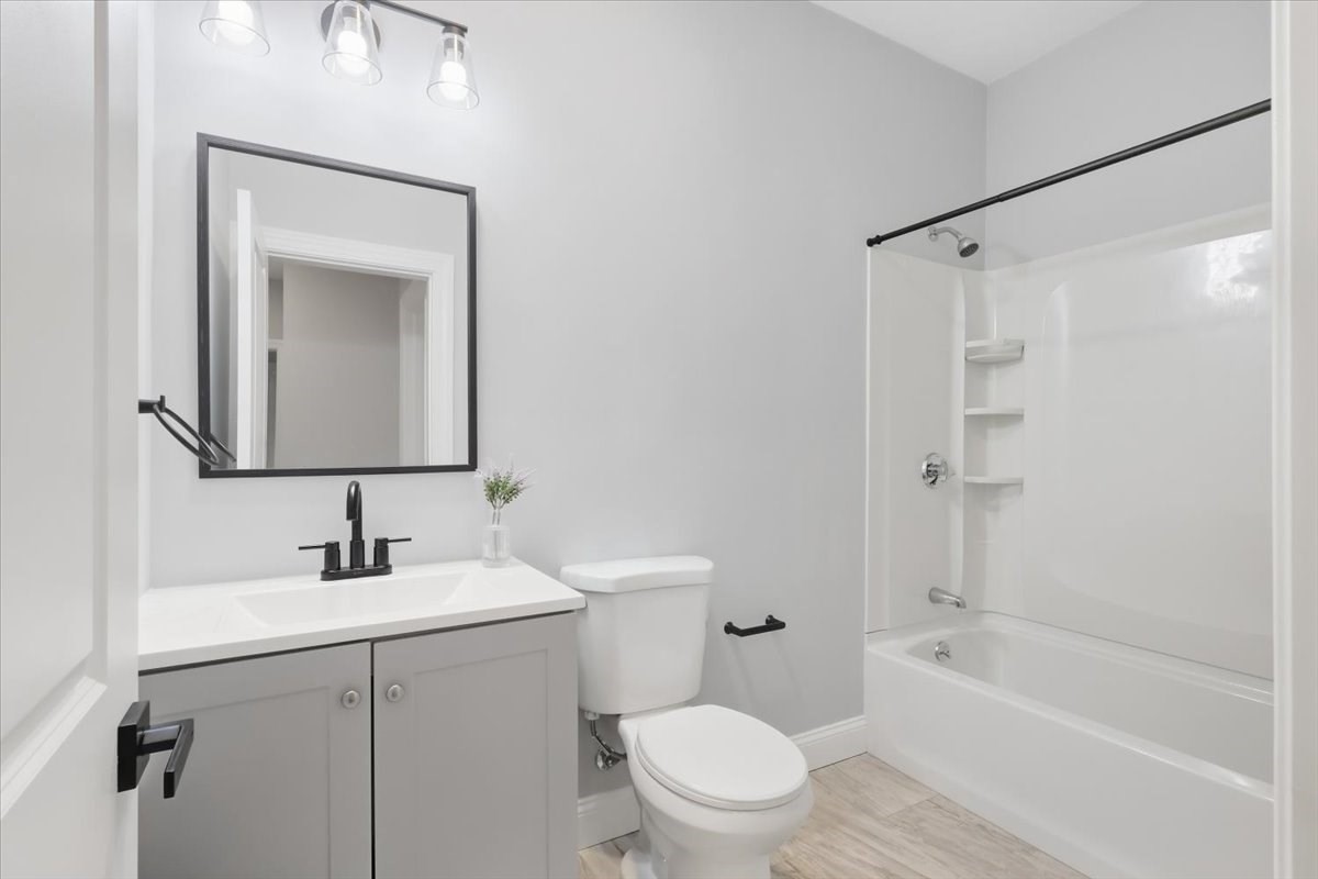 19 Digby Ave, Brockton, MA 02301 - Image 30