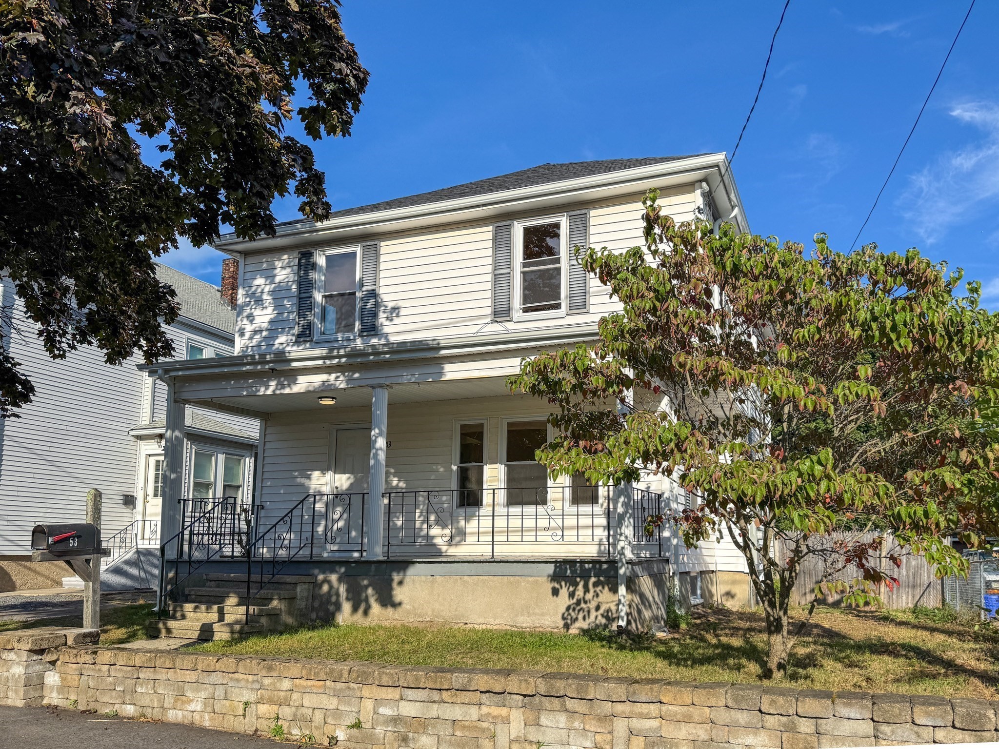 53 Stewart St, Quincy, MA 02169
