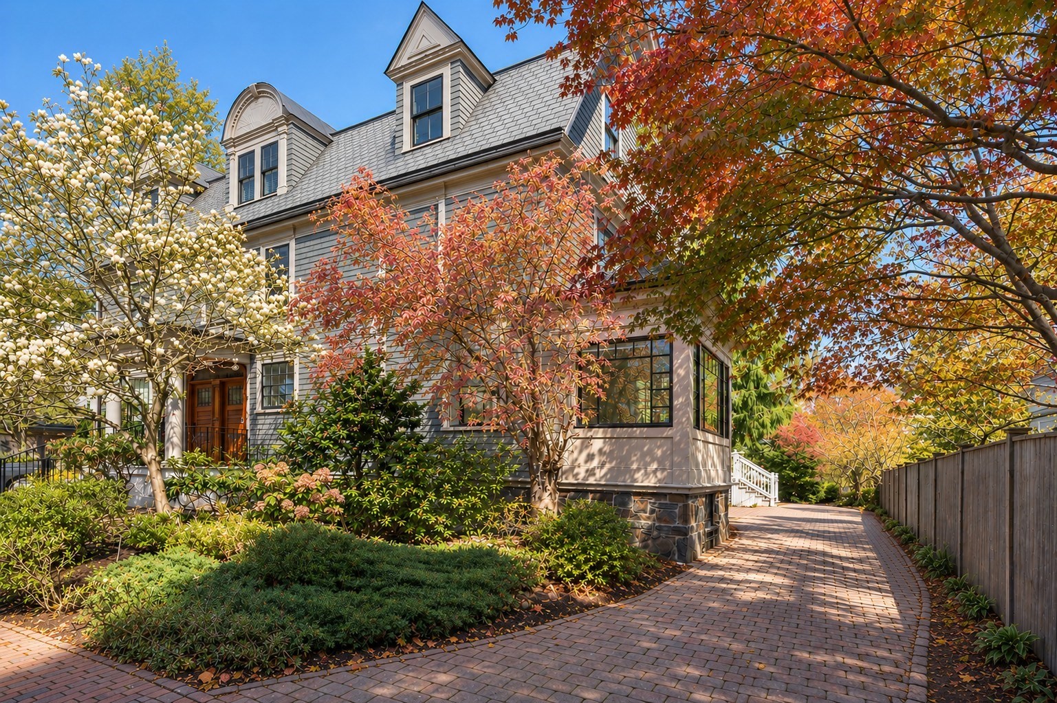 9 Farrar Street Unit 9, Cambridge, MA 02138