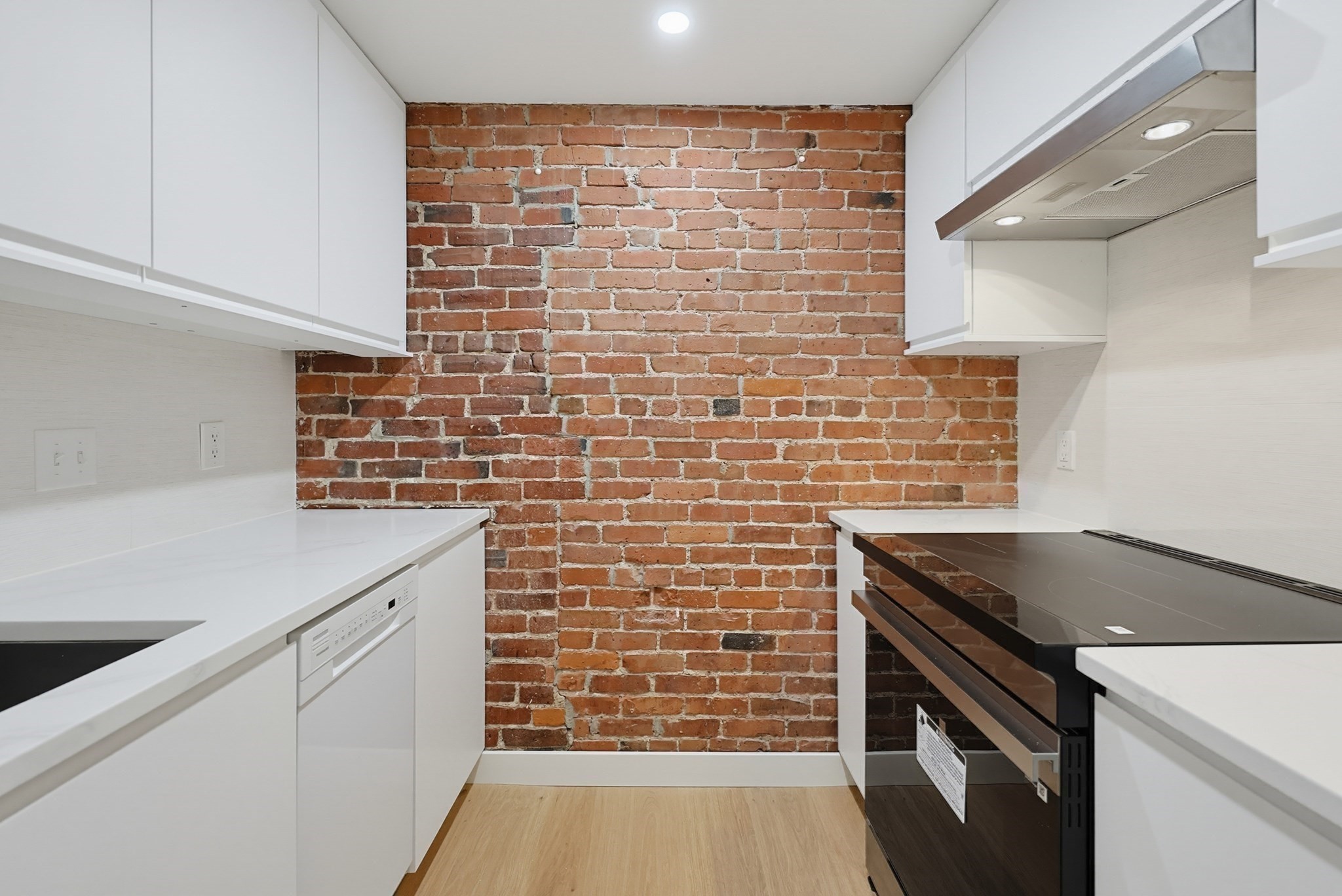 96 Gainsborough St Unit 301W, Symphony, Boston, MA 02115 - Image 8