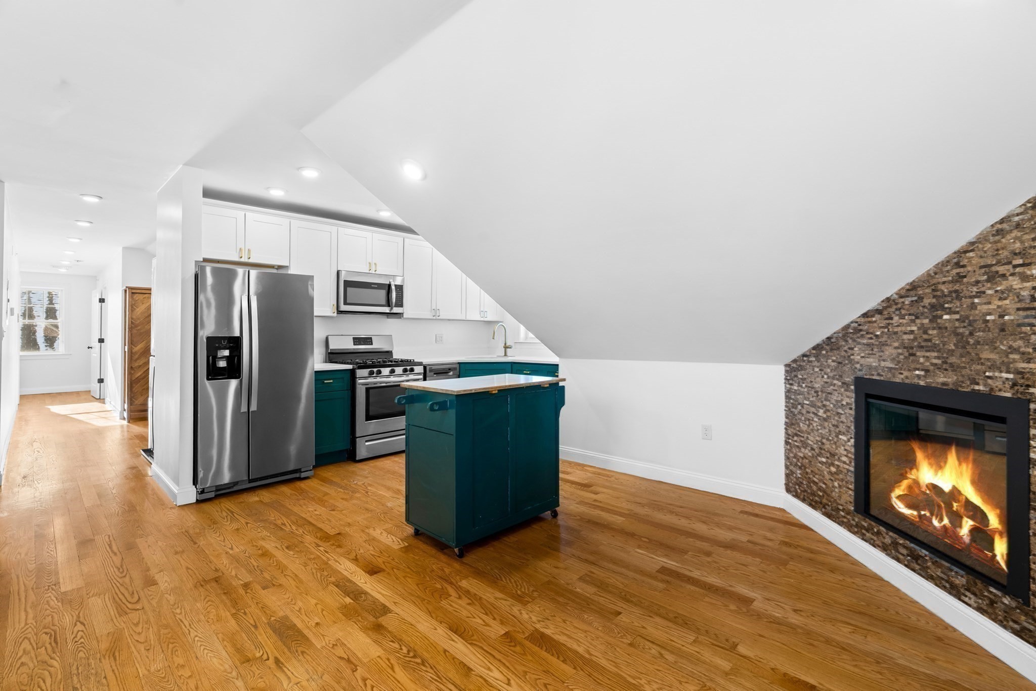 1 Howard Pl Unit B, Roxbury, Boston, MA 02125