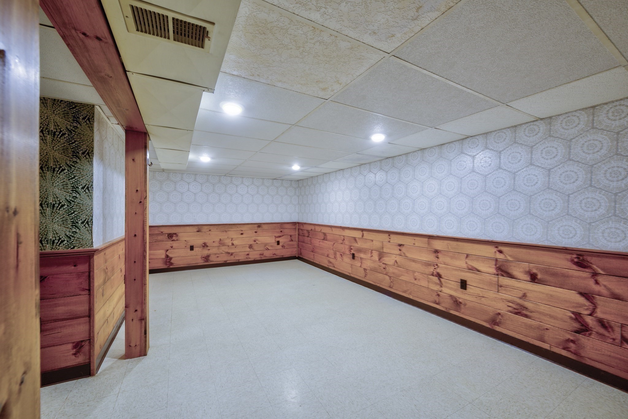 55 Mellen St, Brockton, MA 02301 - Image 33