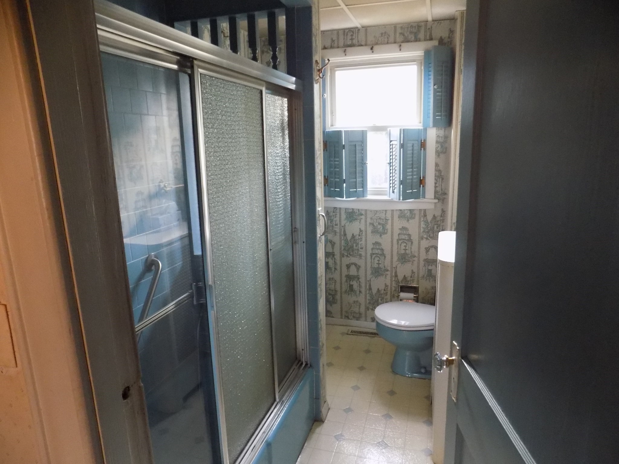 1346 President Ave., Fall River, MA 02720 - Image 12