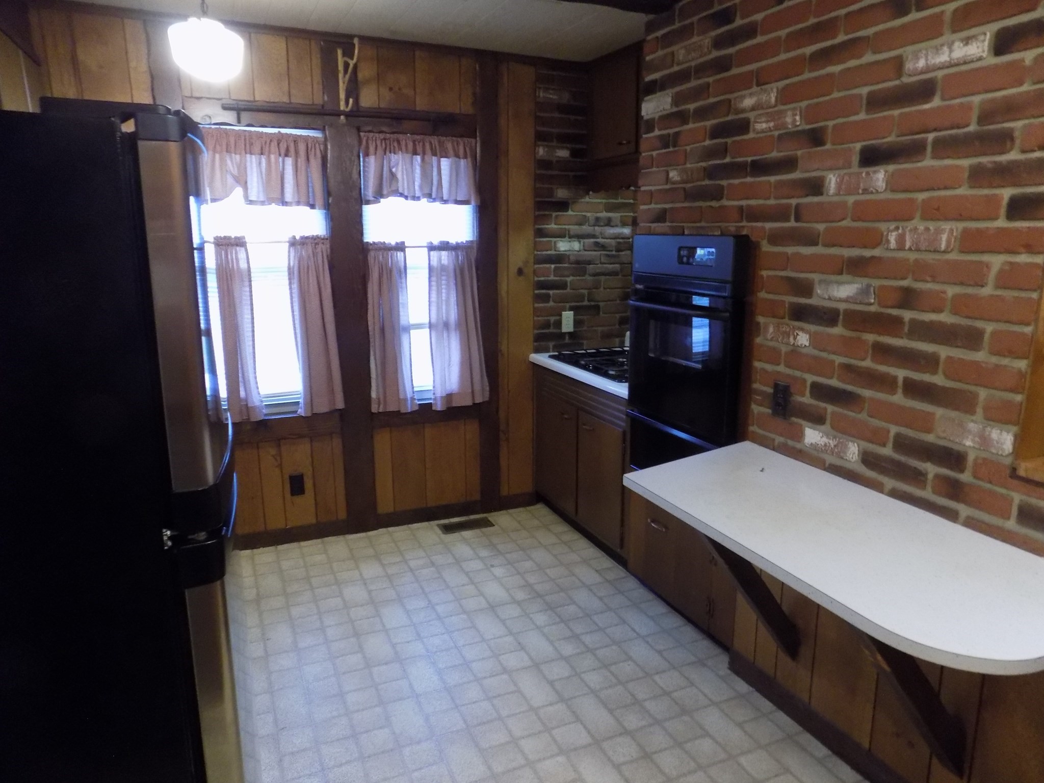 1346 President Ave., Fall River, MA 02720 - Image 5