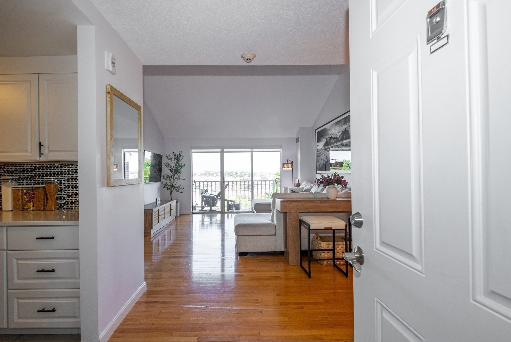 100 Boatswains Way Unit 510, Chelsea, MA 02150