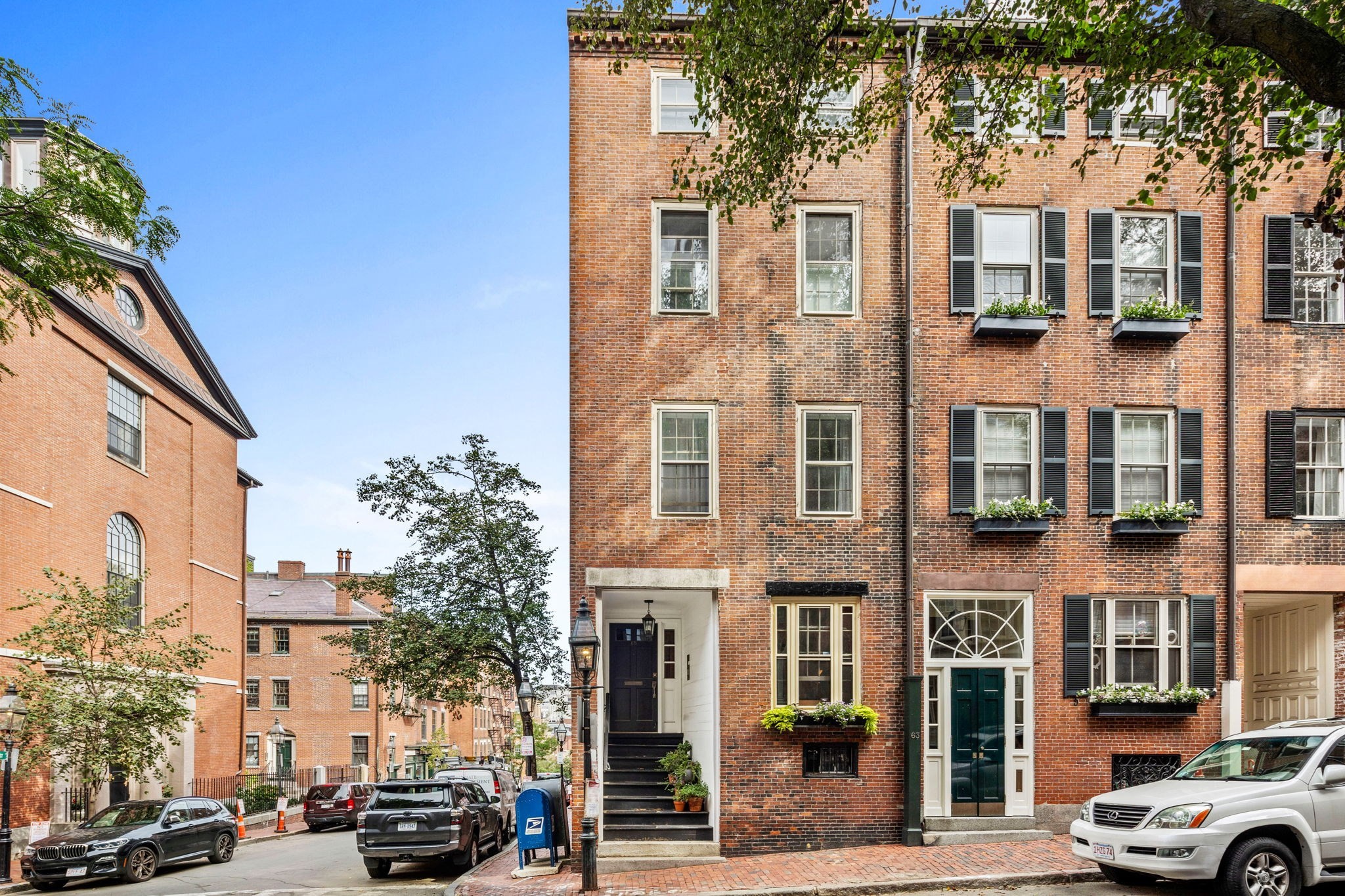 65 Pinckney St Unit 2, Beacon Hill, Boston, MA 02114