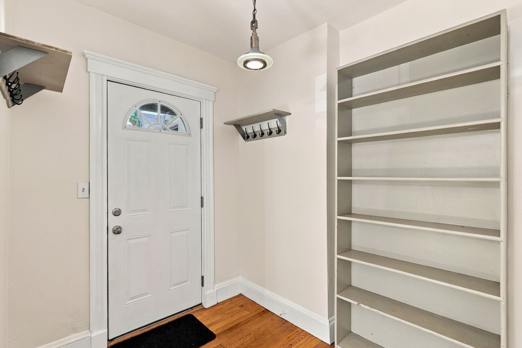 22 Estrella St Unit 1, Jamaica Plain, Boston, MA 02130 - Image 2