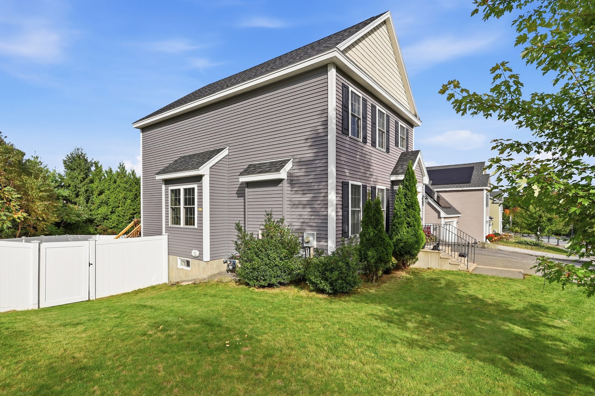 97 Sawtelle Rd, Leominster, MA 01453 - Image 2