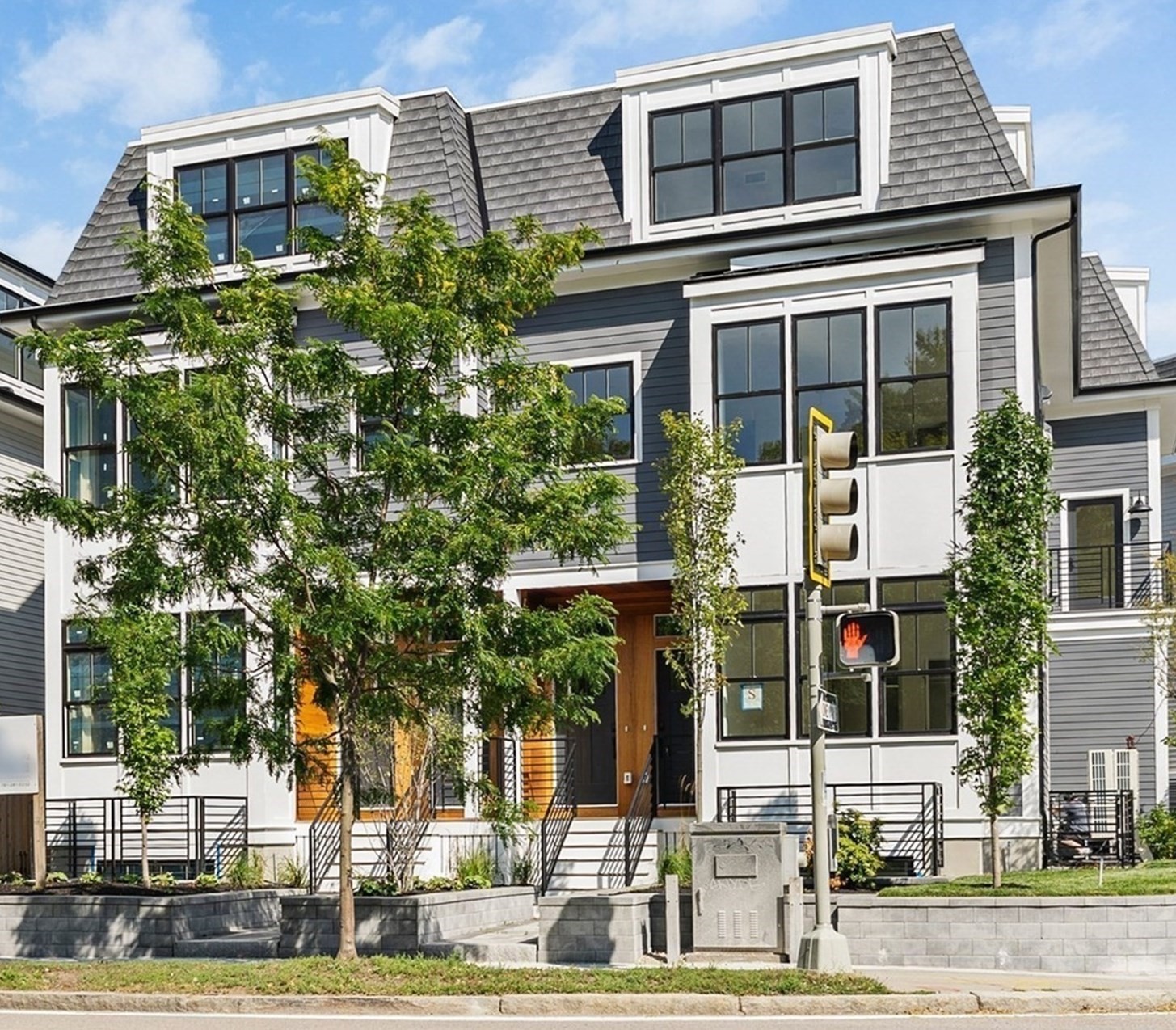 325 Alewife Brook Pkwy Unit A, Somerville, MA 02144