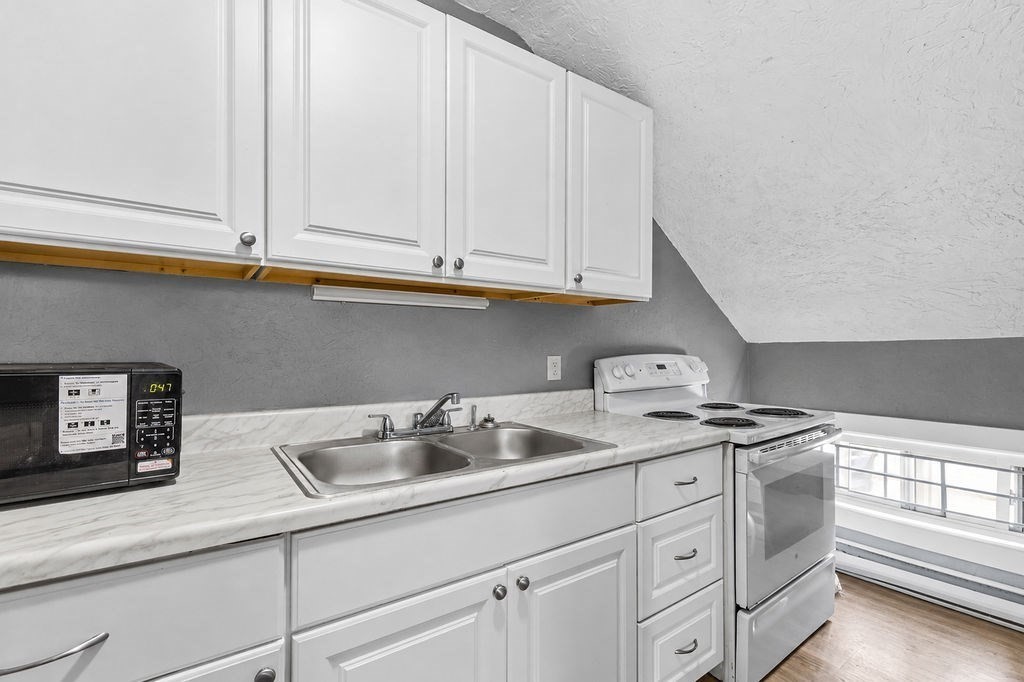 121 Fulton St, Fall River, MA 02720 - Image 28