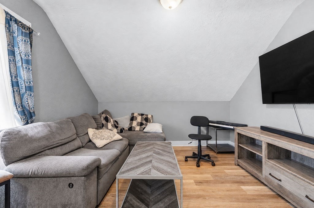 121 Fulton St, Fall River, MA 02720 - Image 31