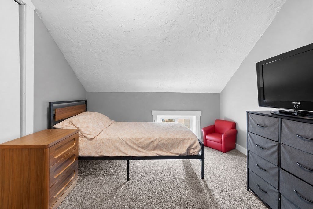 121 Fulton St, Fall River, MA 02720 - Image 35