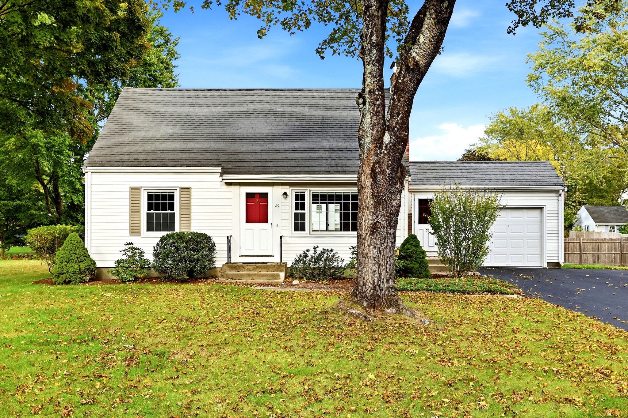 29 Powers Rd, Concord, MA 01742
